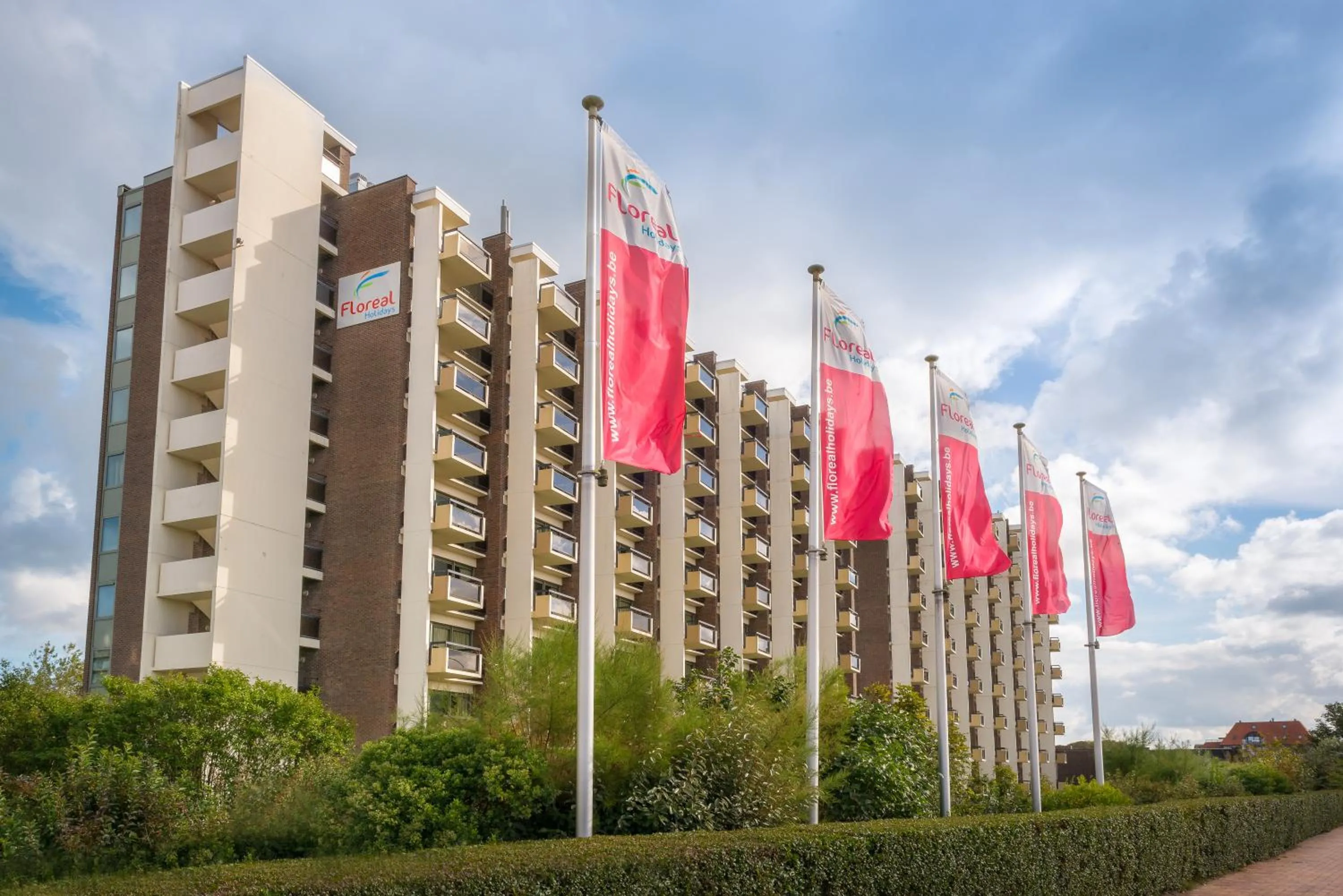 Facade/entrance in Floreal Nieuwpoort