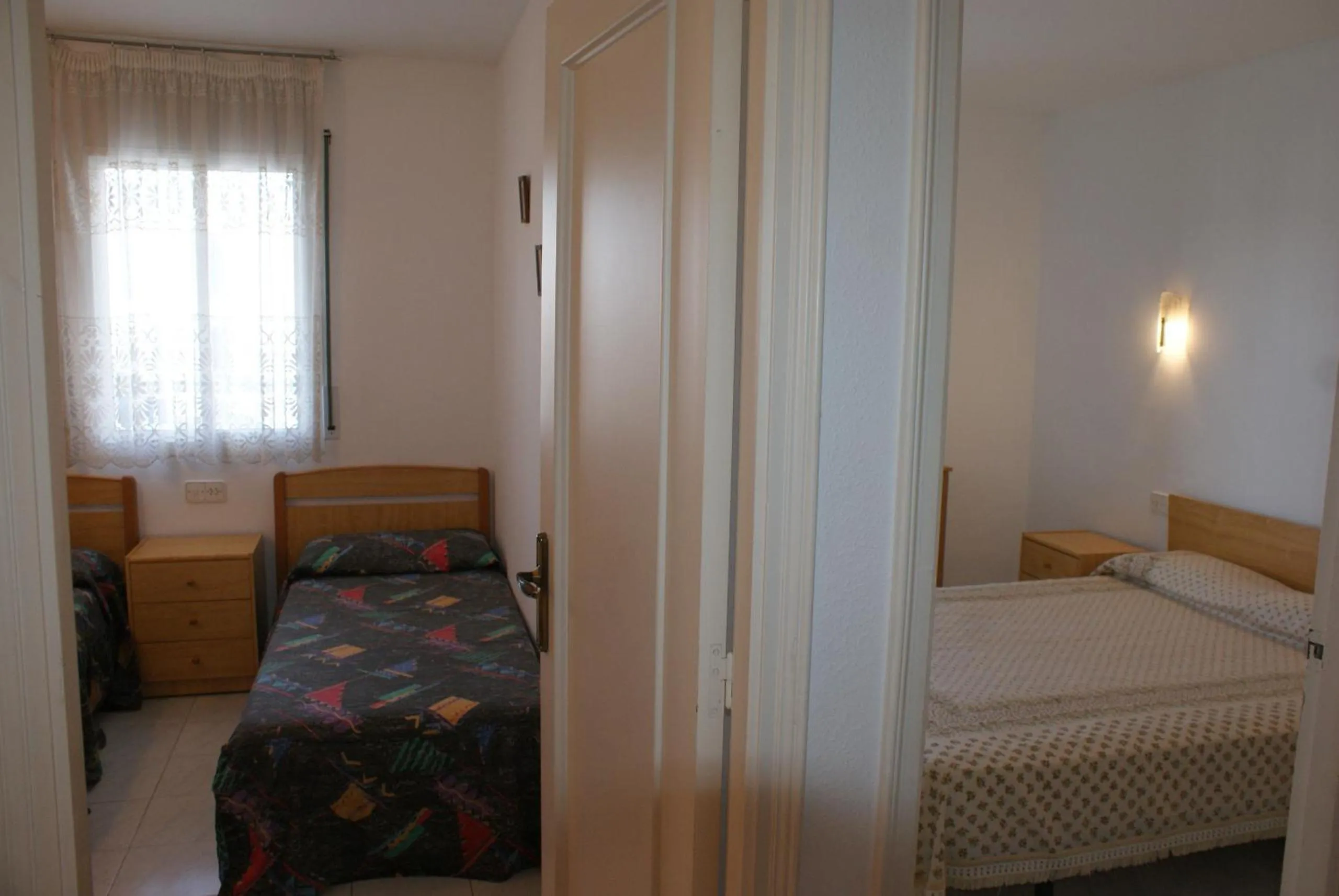 Other, Bed in Els Pins - L'Escala