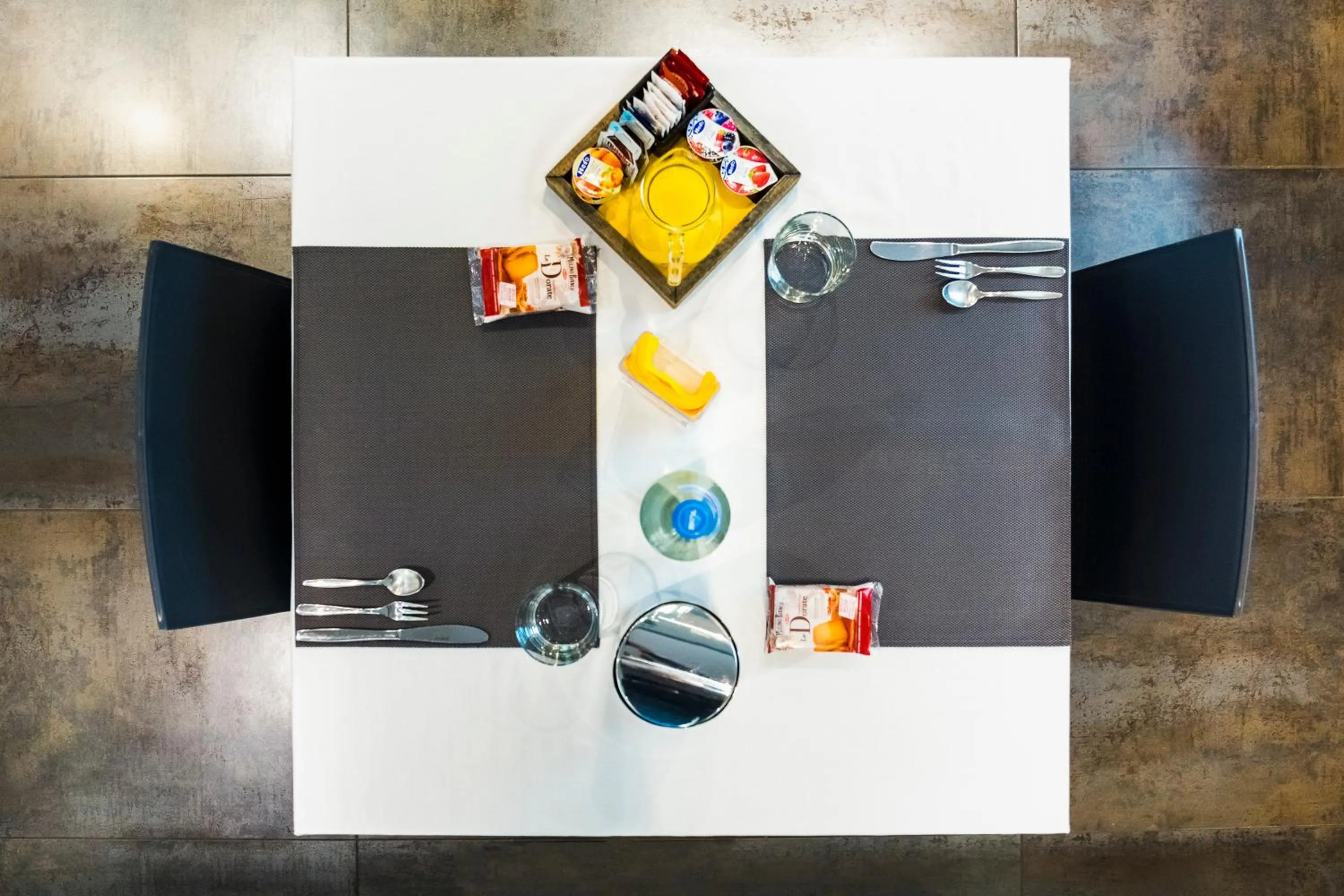 Dining area in Affittacamere Polvara Trentuno