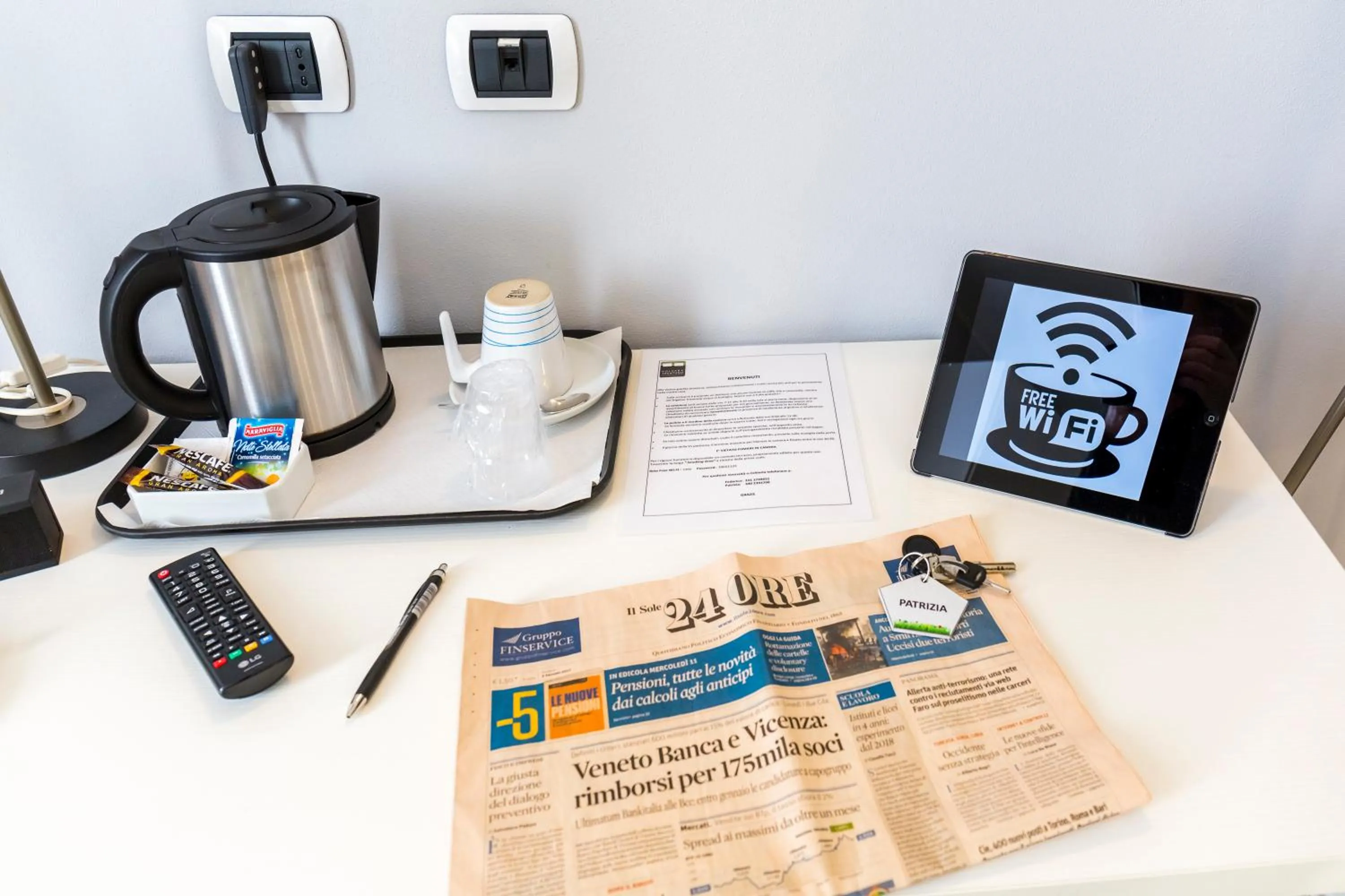 Coffee/tea facilities in Affittacamere Polvara Trentuno