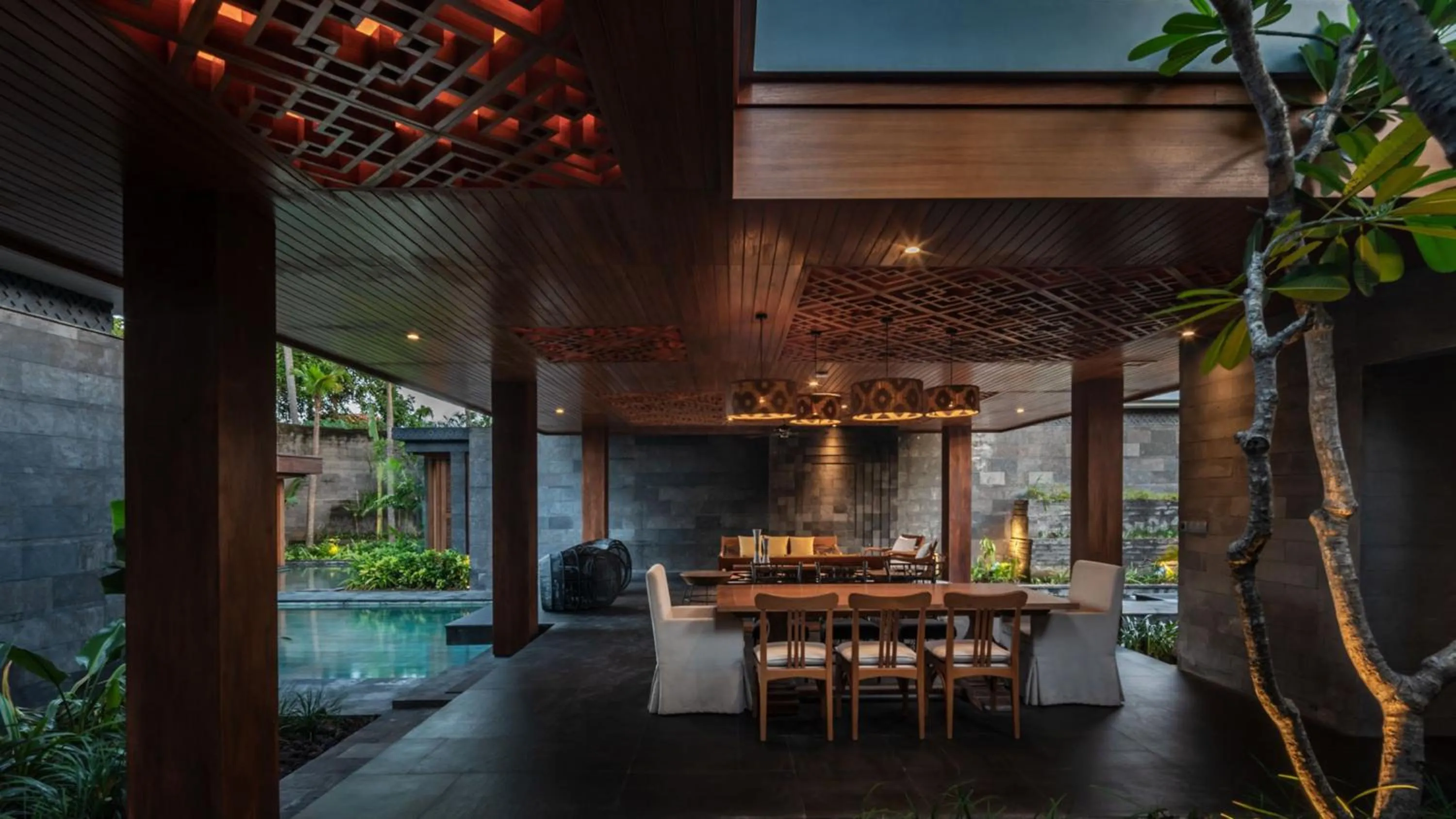 Photo of the whole room in Hotel Indigo Bali Seminyak Beach by IHG