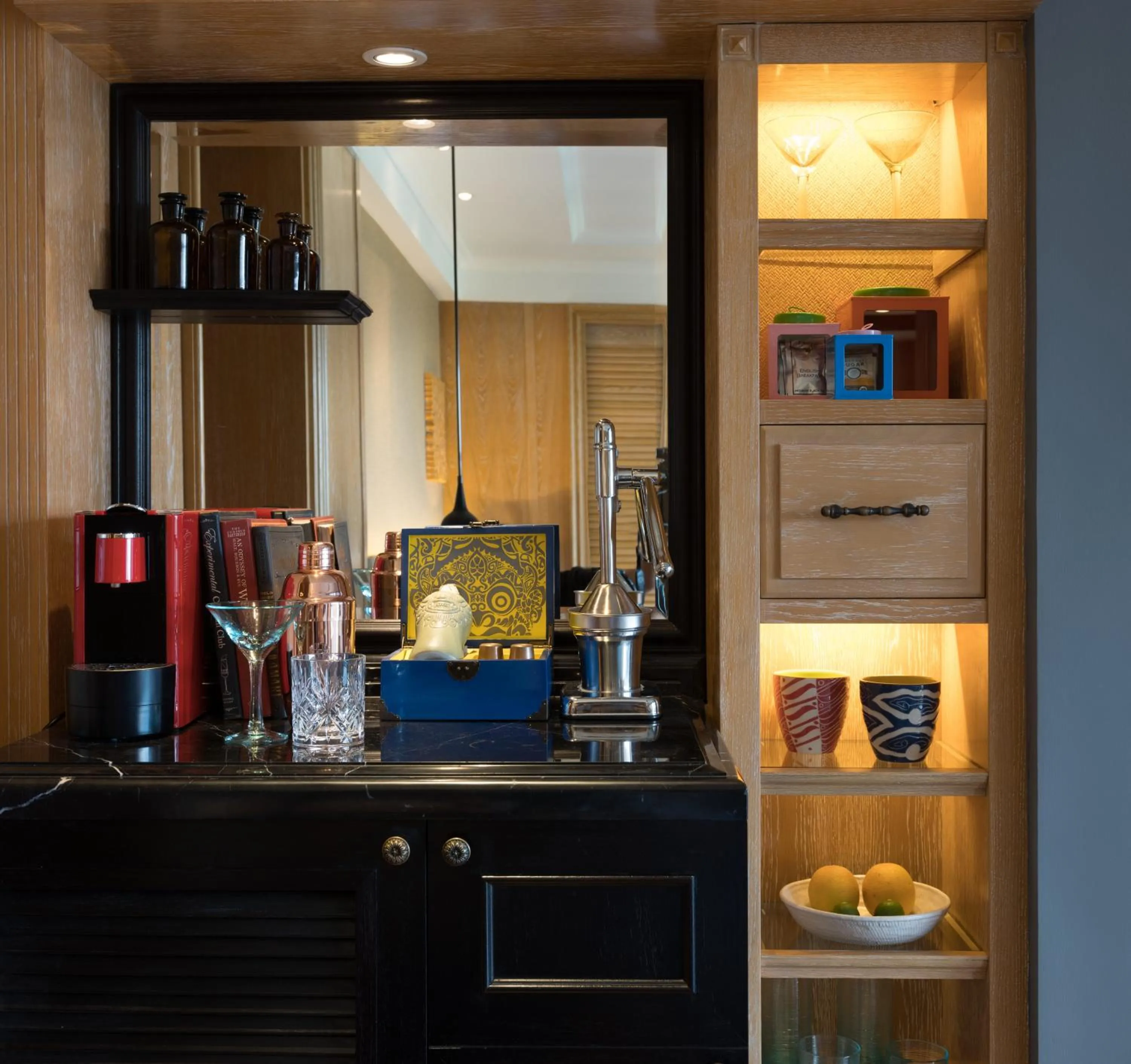 oven in Hotel Indigo Bali Seminyak Beach by IHG