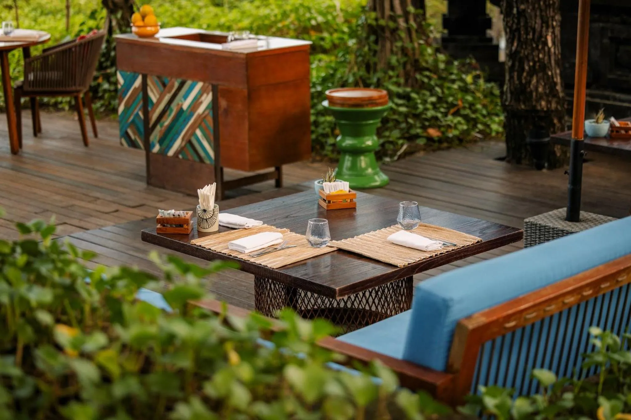 Restaurant/places to eat in Hotel Indigo Bali Seminyak Beach by IHG