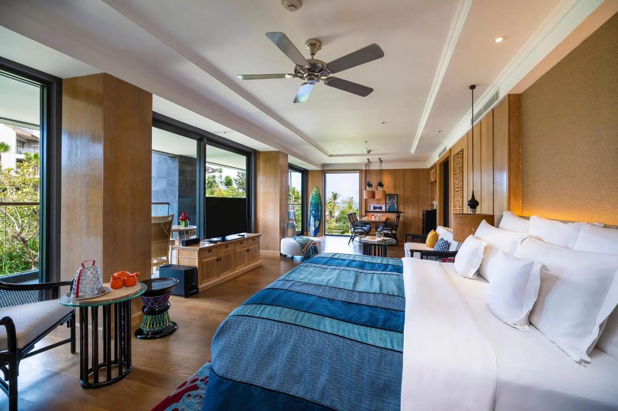 Photo of the whole room, Bed in Hotel Indigo Bali Seminyak Beach by IHG