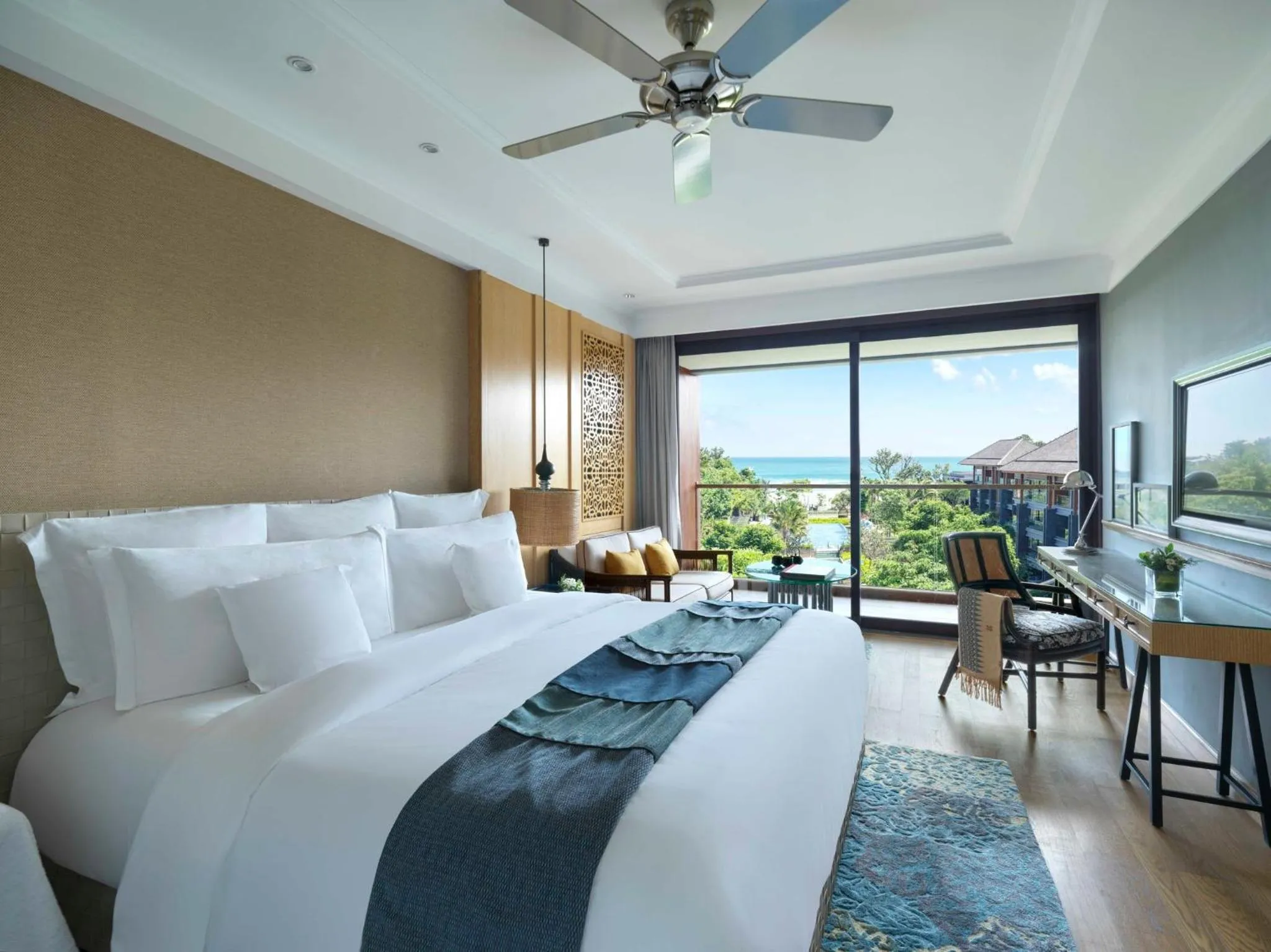 Photo of the whole room, Bed in Hotel Indigo Bali Seminyak Beach by IHG