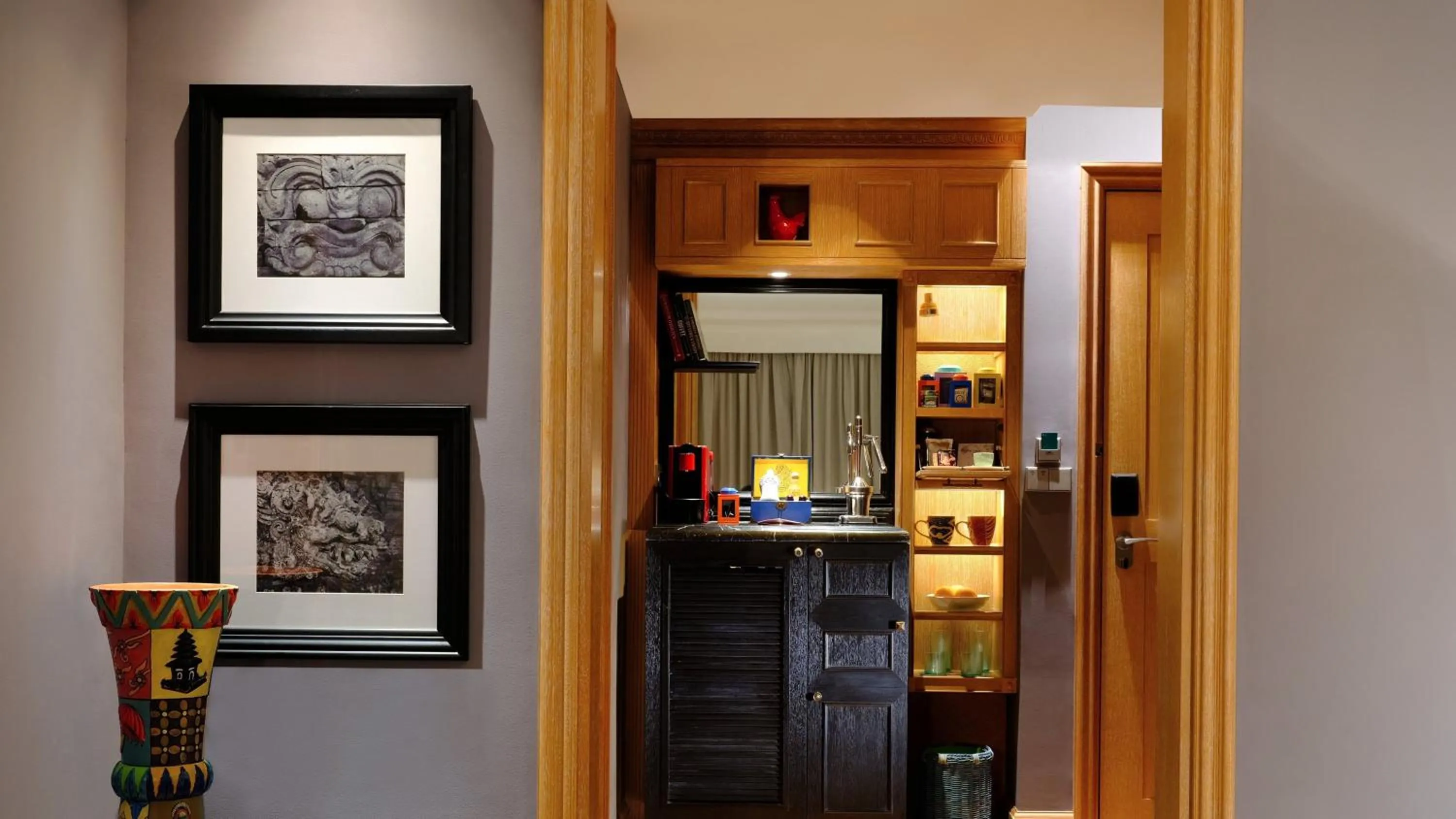 Photo of the whole room in Hotel Indigo Bali Seminyak Beach by IHG