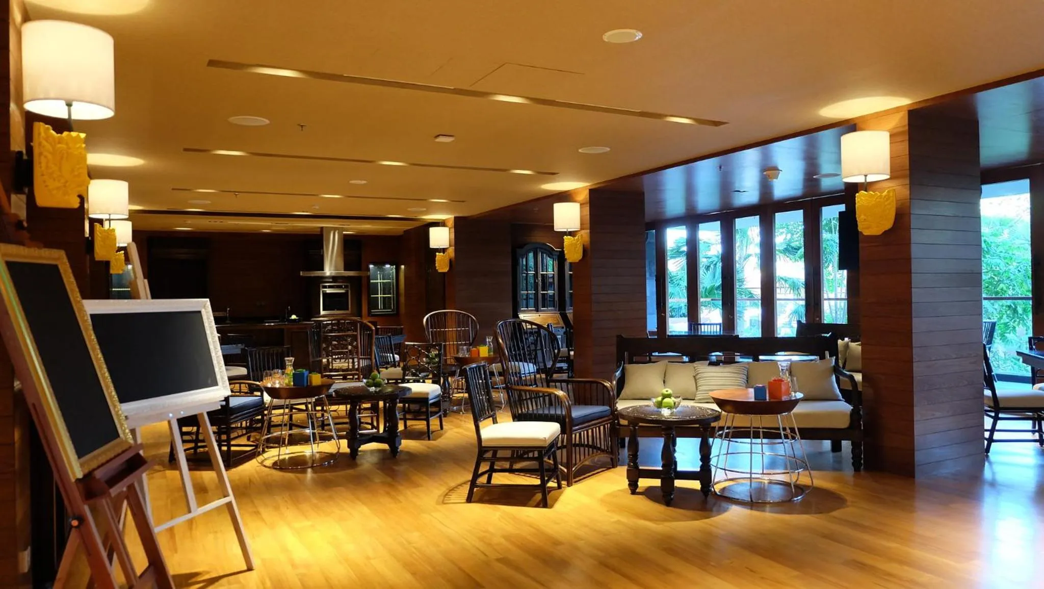 Meeting/conference room in Hotel Indigo Bali Seminyak Beach by IHG