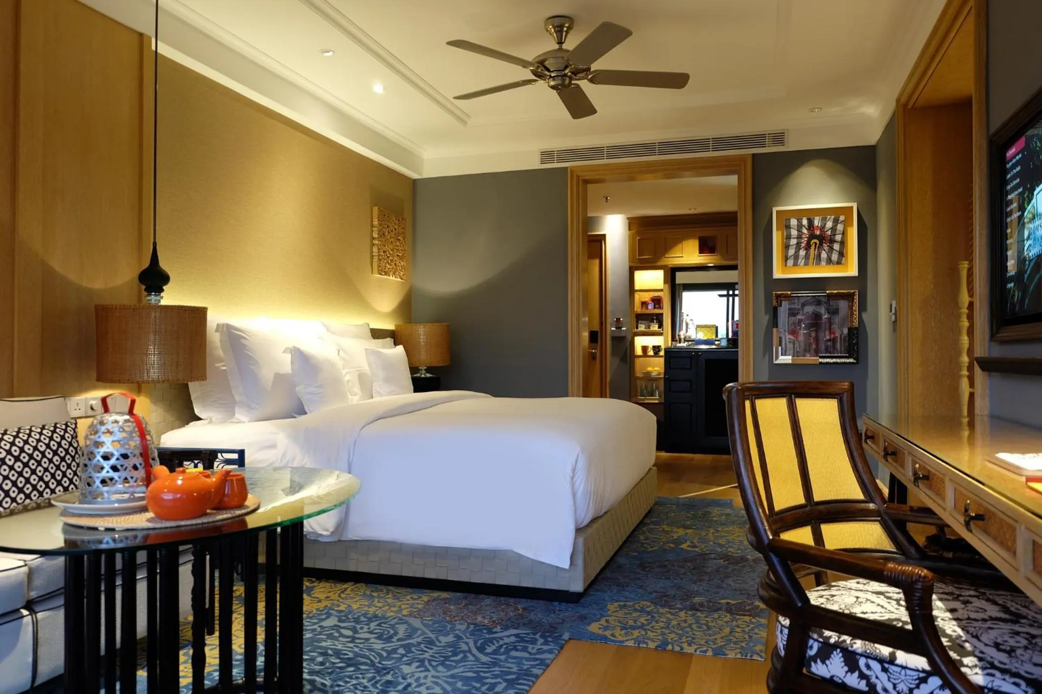Photo of the whole room, Bed in Hotel Indigo Bali Seminyak Beach by IHG