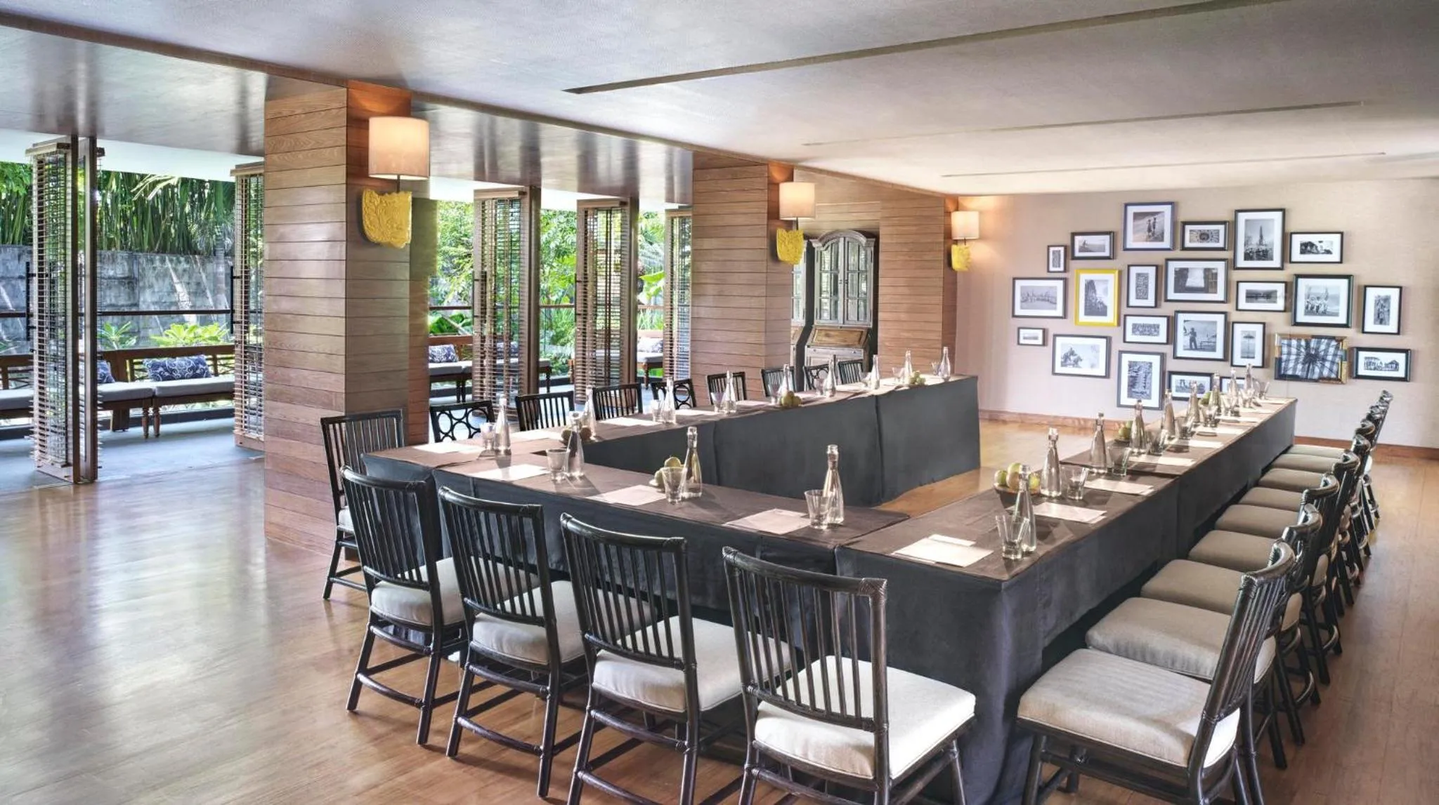 Meeting/conference room in Hotel Indigo Bali Seminyak Beach by IHG