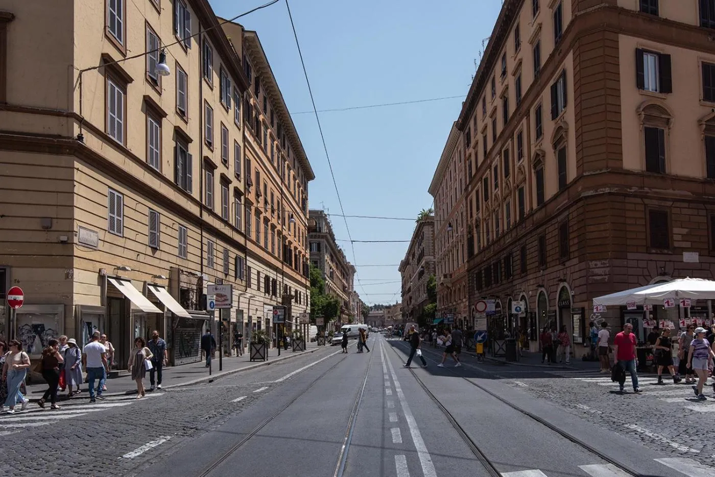 Street view in Central Vatican Rooms