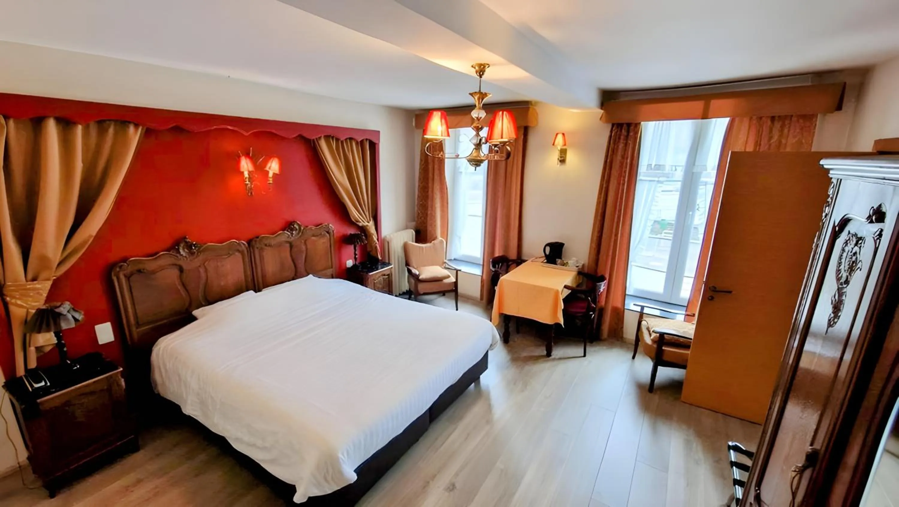 Bed in Hotel-Restaurant Bonhomme