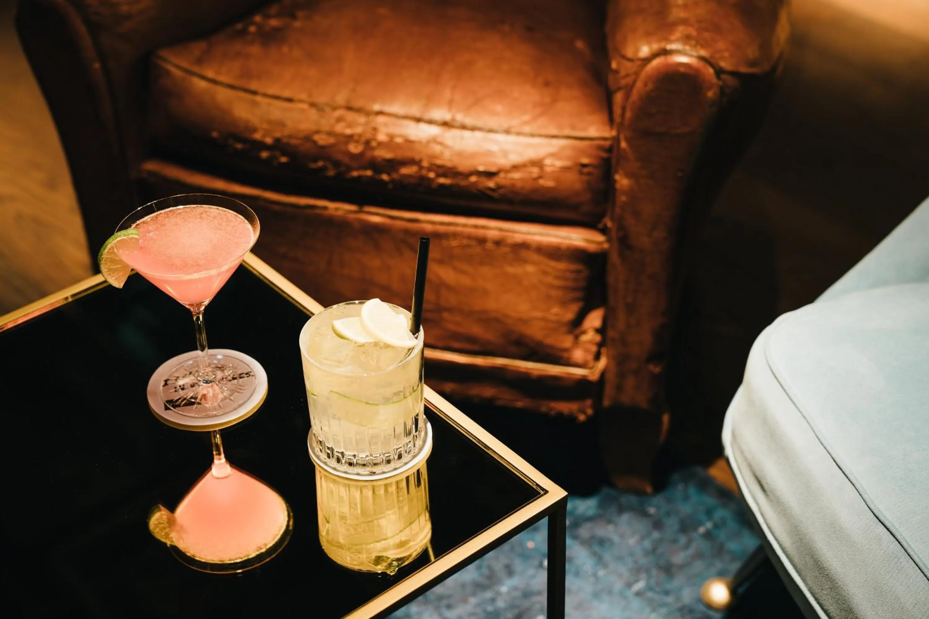 Lounge or bar in Ruby Lilly Hotel Munich