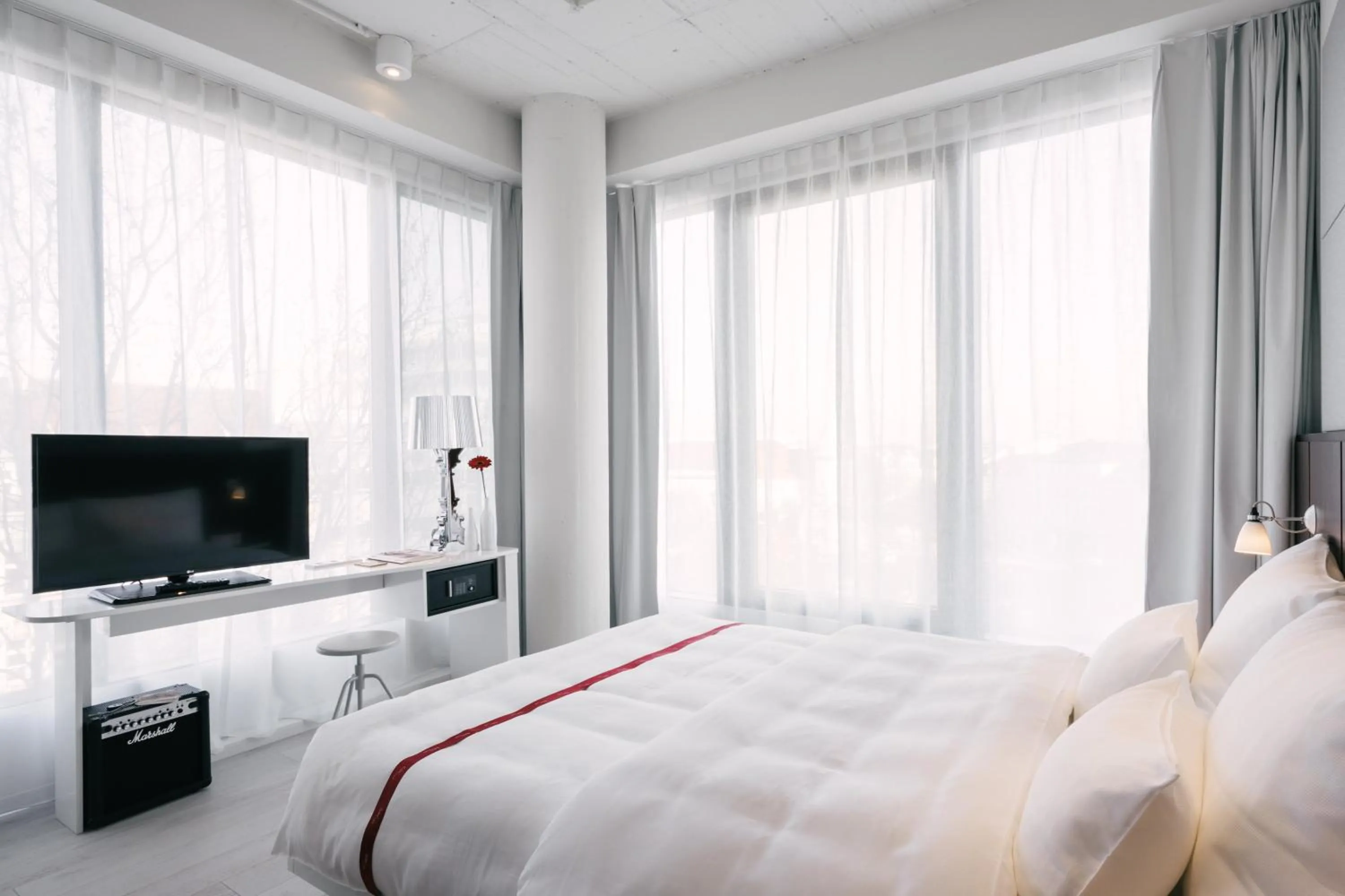 Photo of the whole room, Bed in Ruby Lilly Hotel Munich