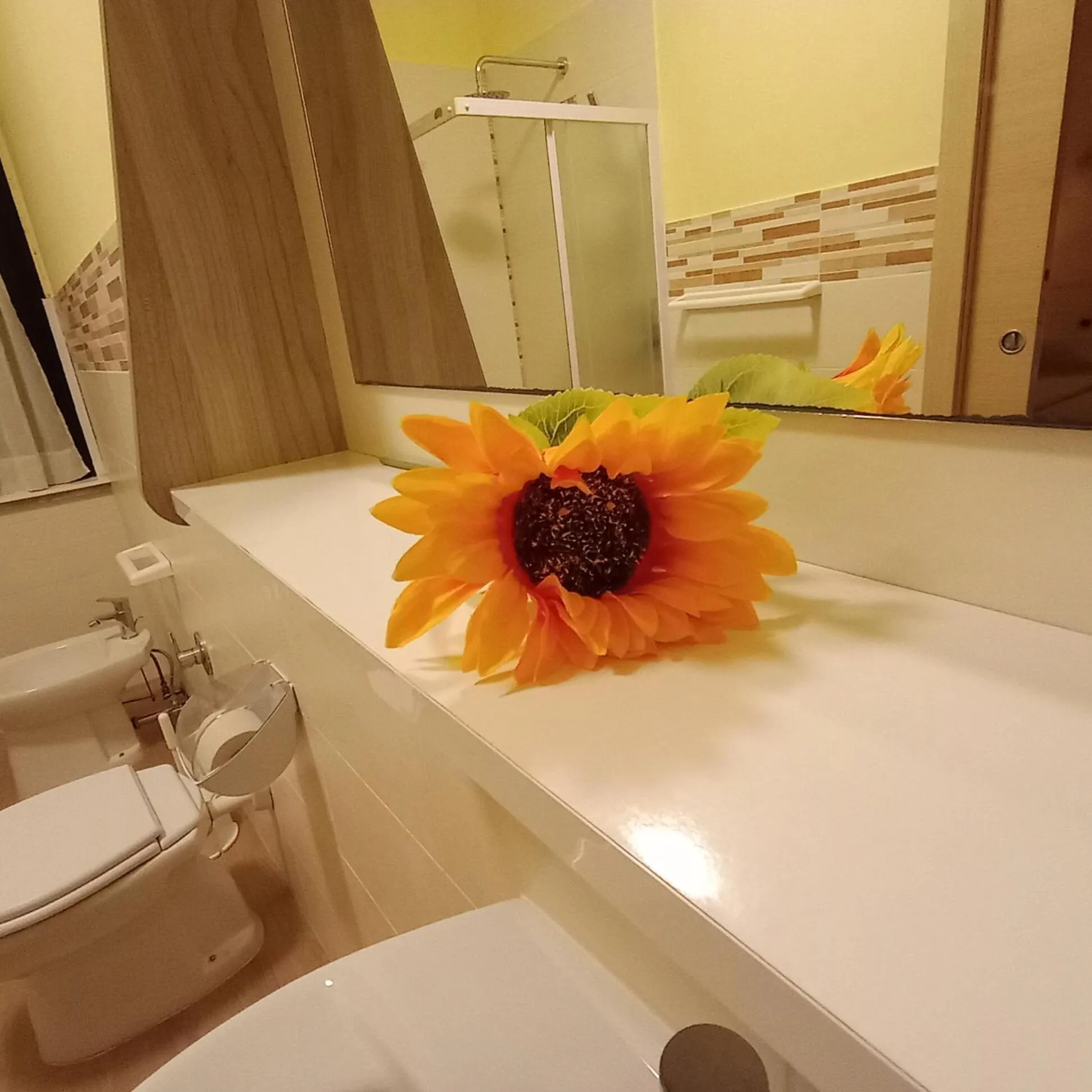 Shower in A1 Girasole B&B