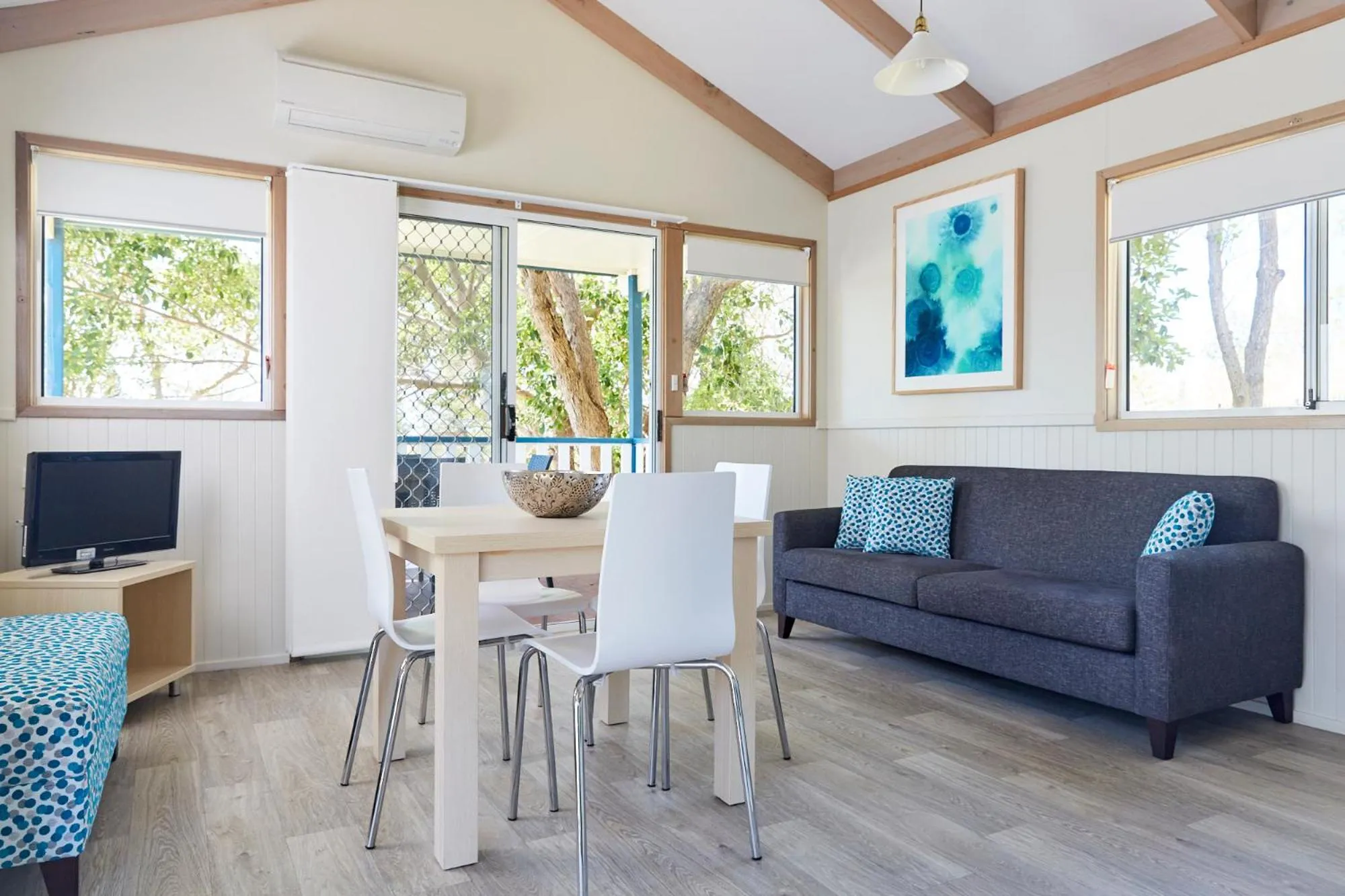 Living room in NRMA Port Macquarie Breakwall Holiday Park