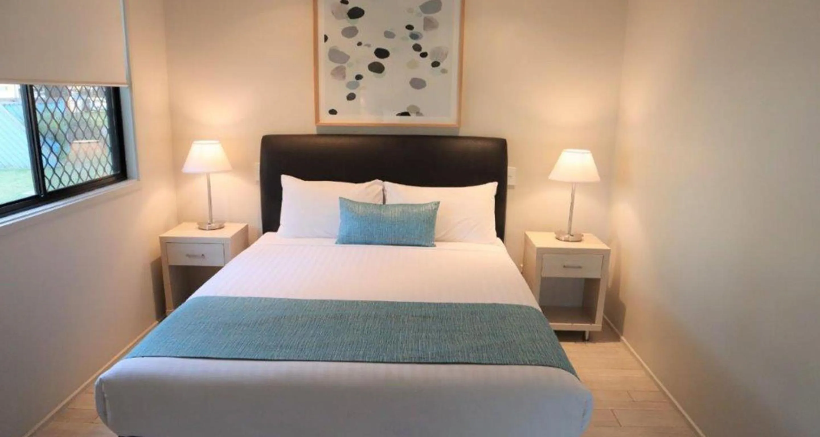 Bedroom, Bed in NRMA Port Macquarie Breakwall Holiday Park