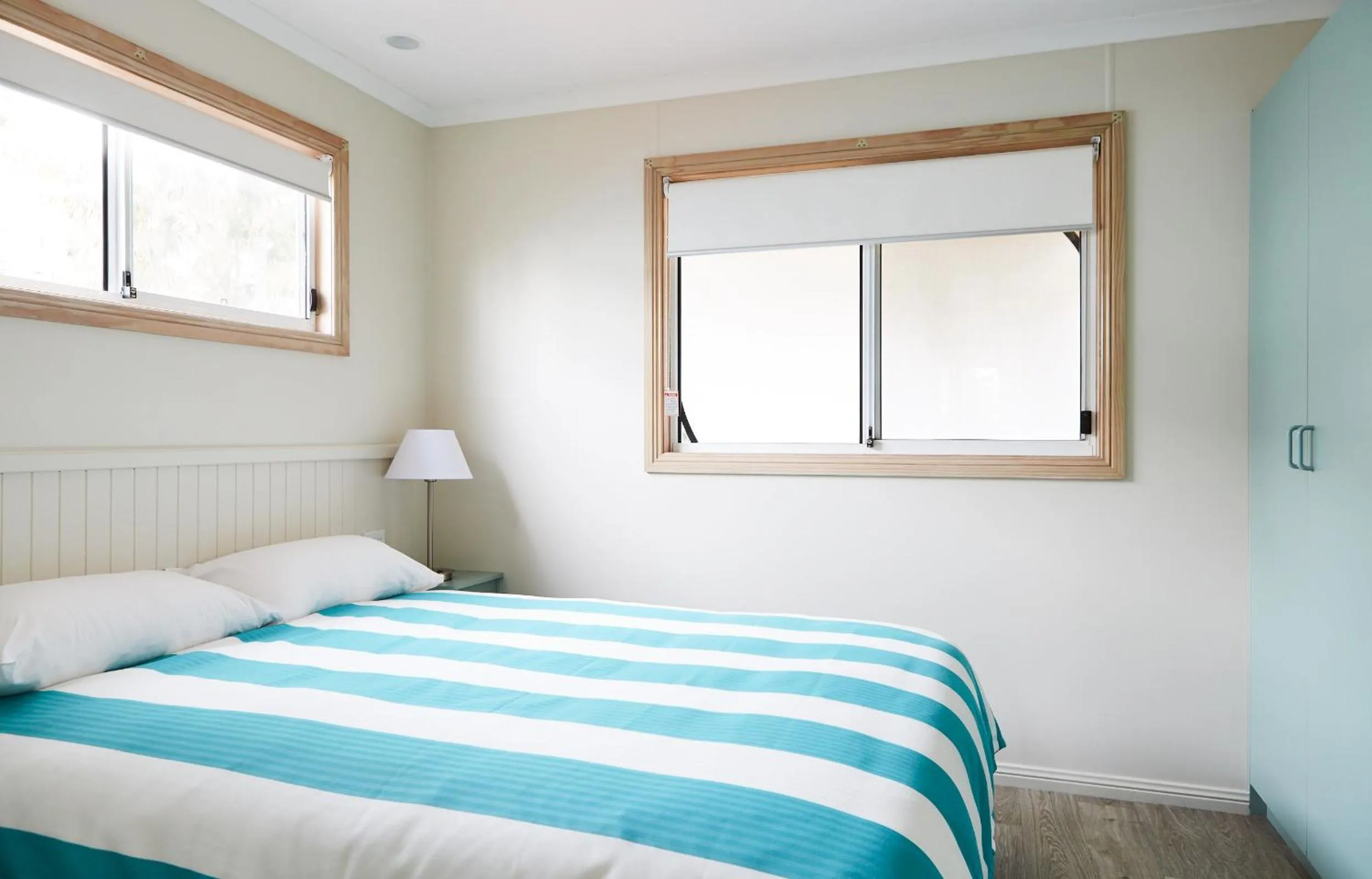 Bed in NRMA Port Macquarie Breakwall Holiday Park