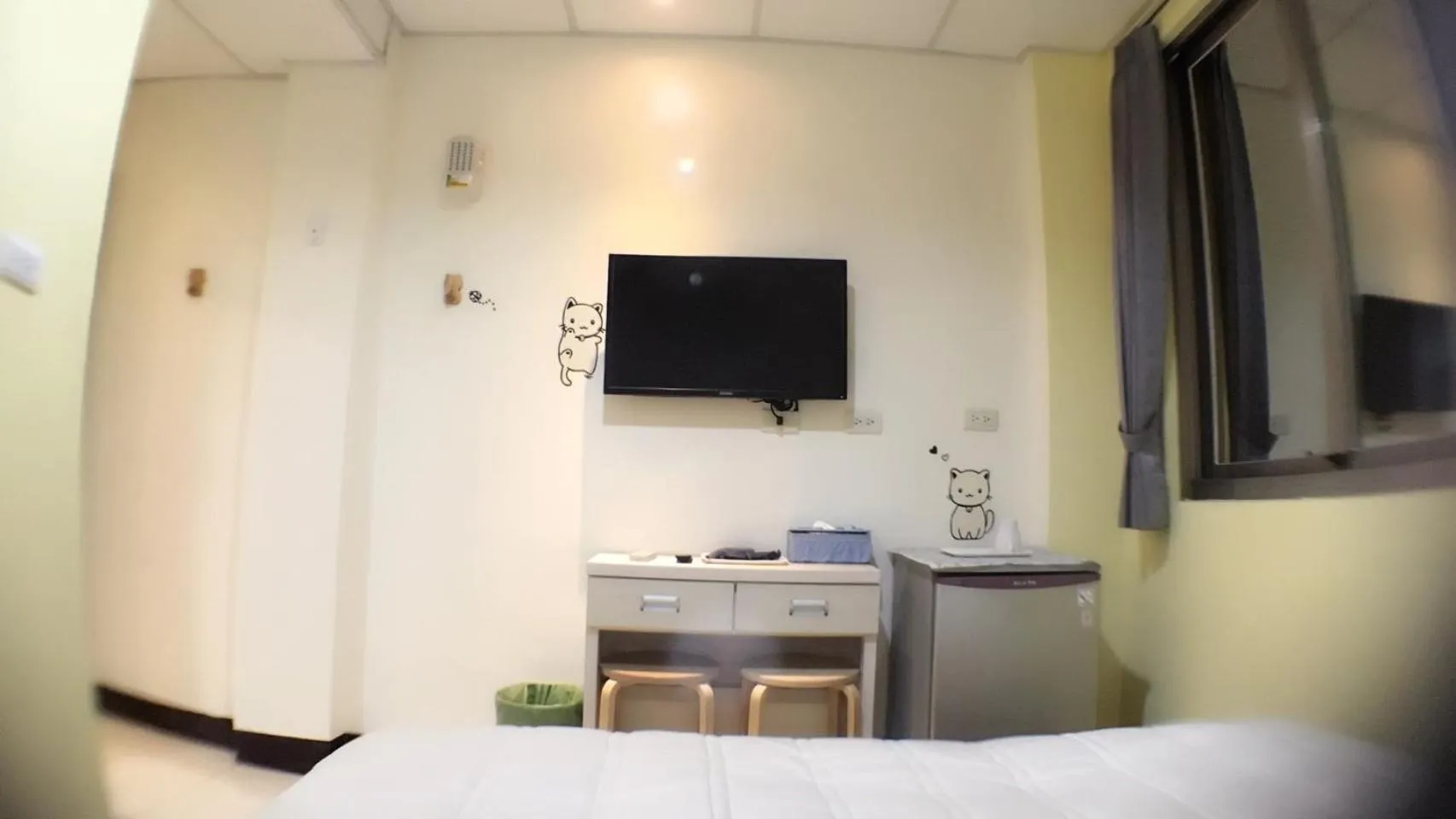 TV and multimedia, Bed in HFun Hotel