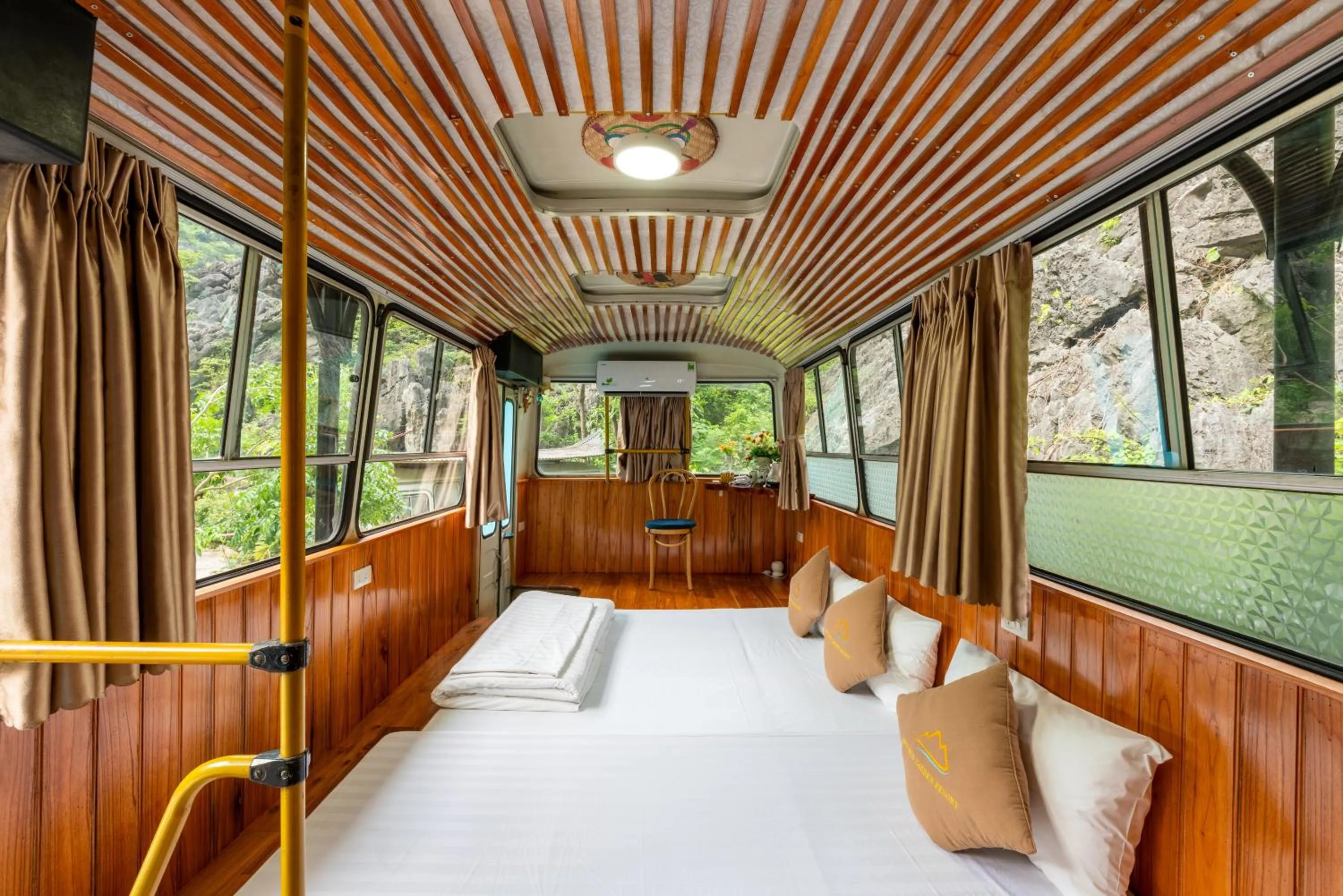 Bed in An's Eco Garden Resort