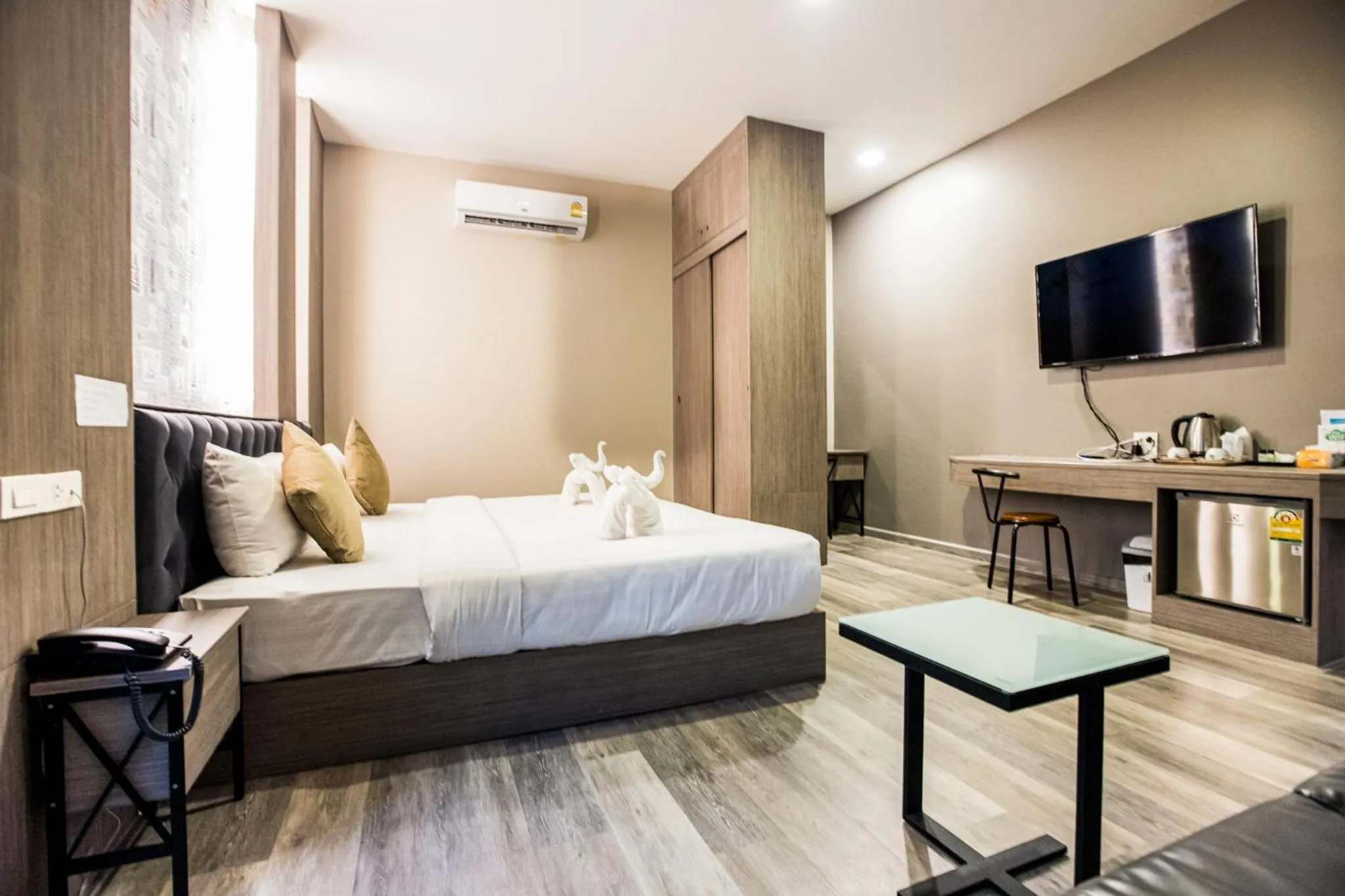 Bedroom, Bed in Tara Park Resotel