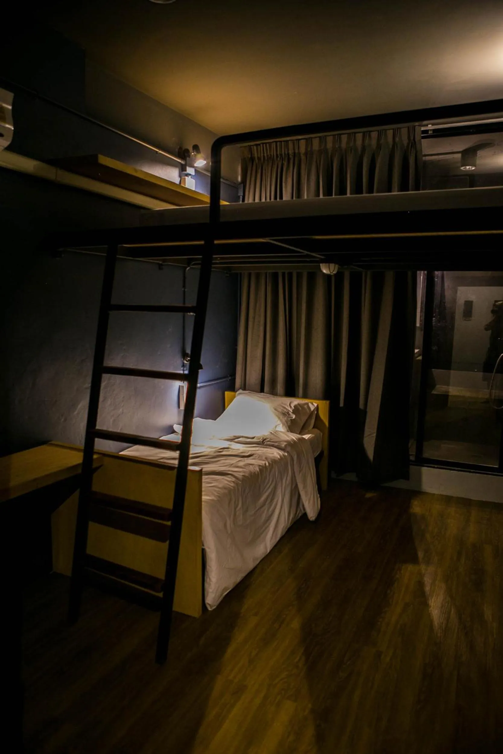 Bedroom, Bed in Silom Space Hostel