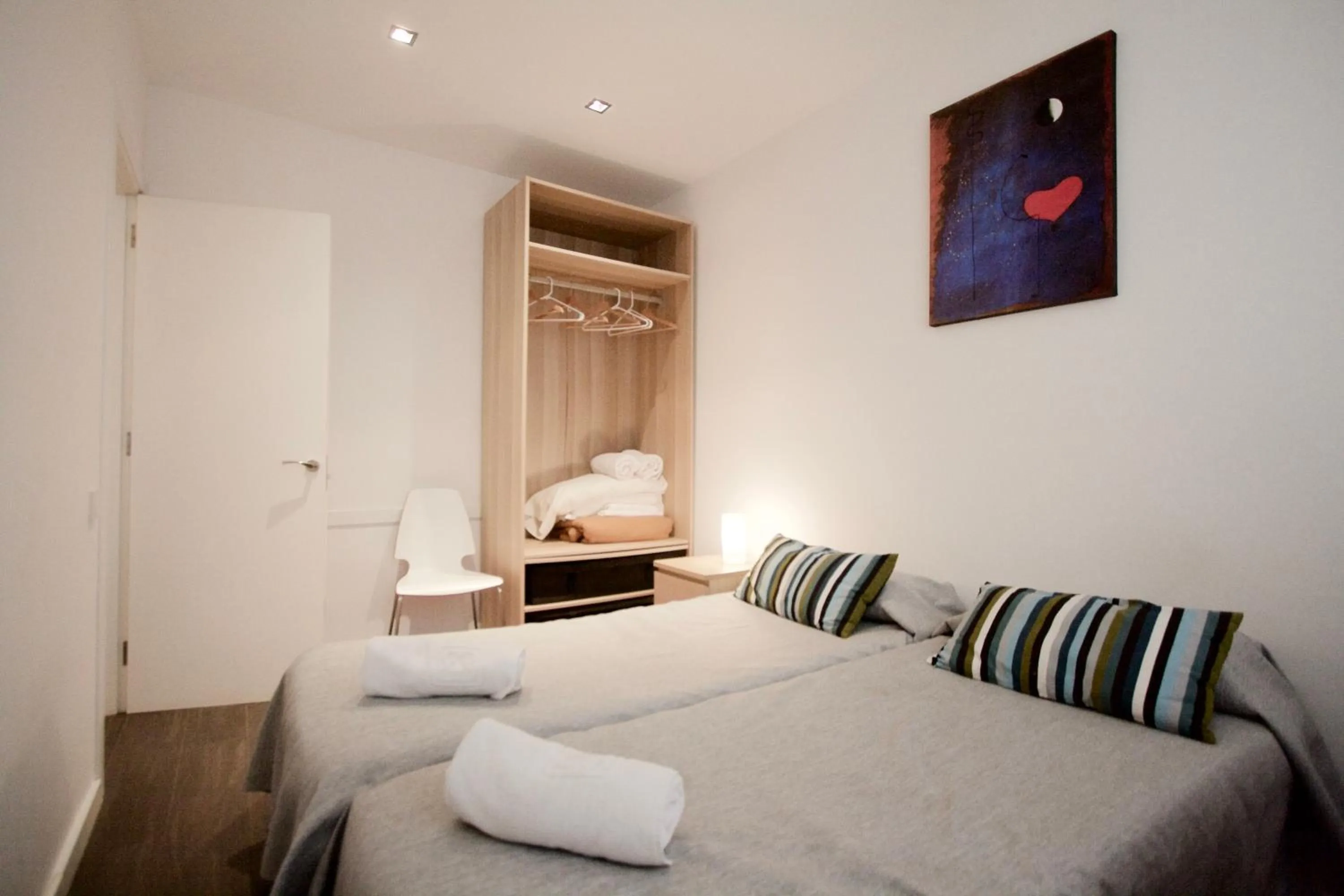 Bedroom, Bed in Dalí Residence