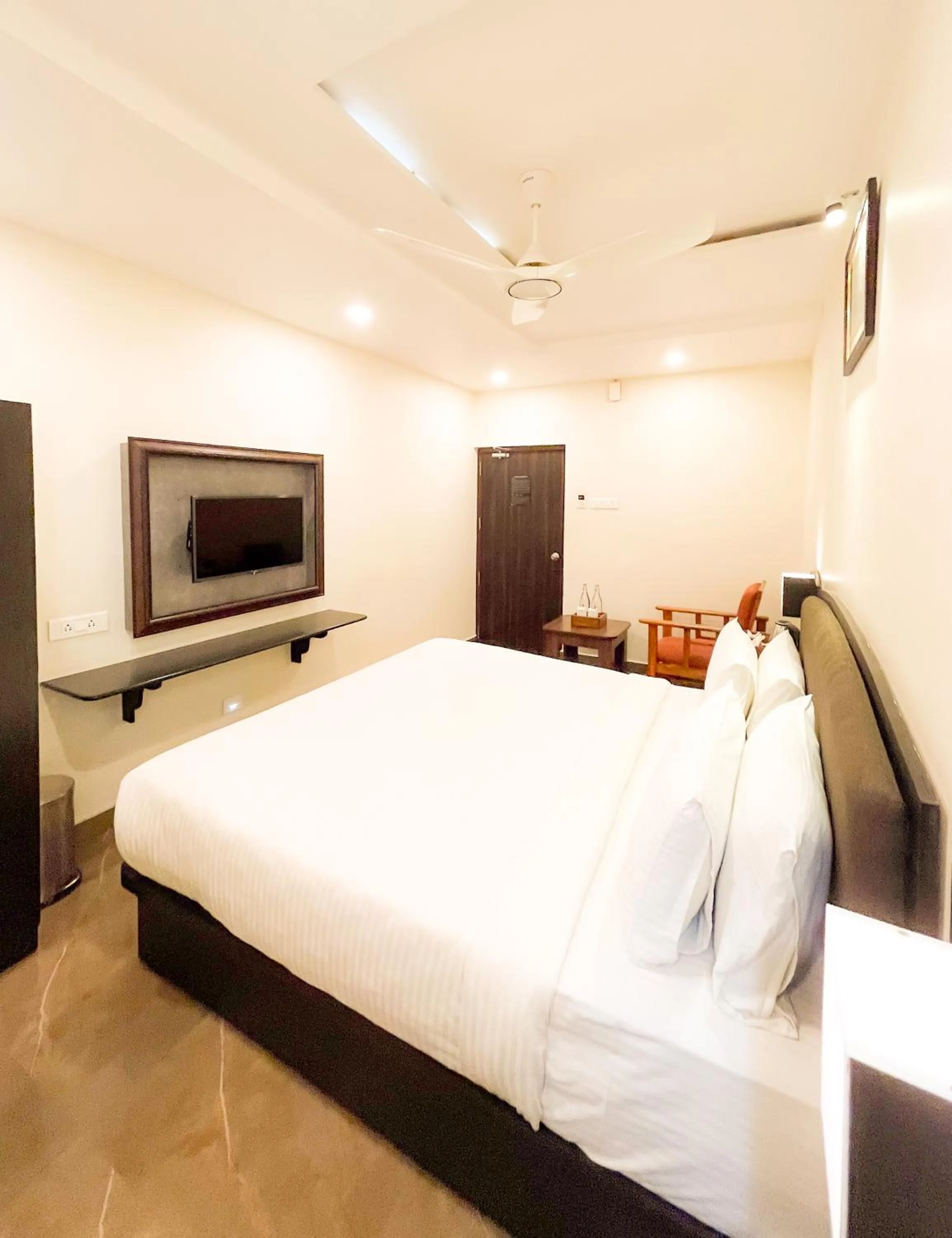 Bed in Shree Residency