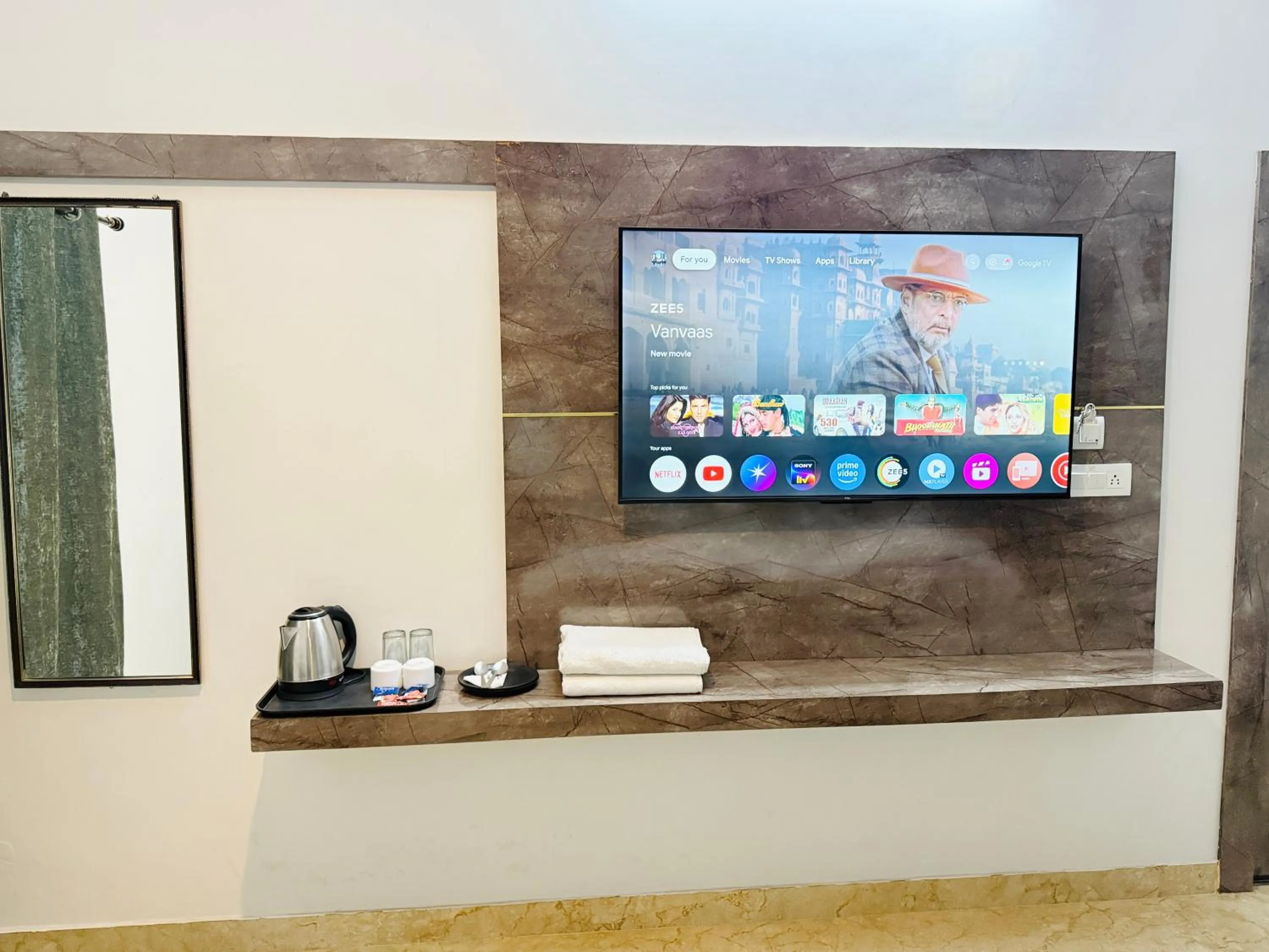 TV and multimedia in Krishna Residency - A Boutique Hotel