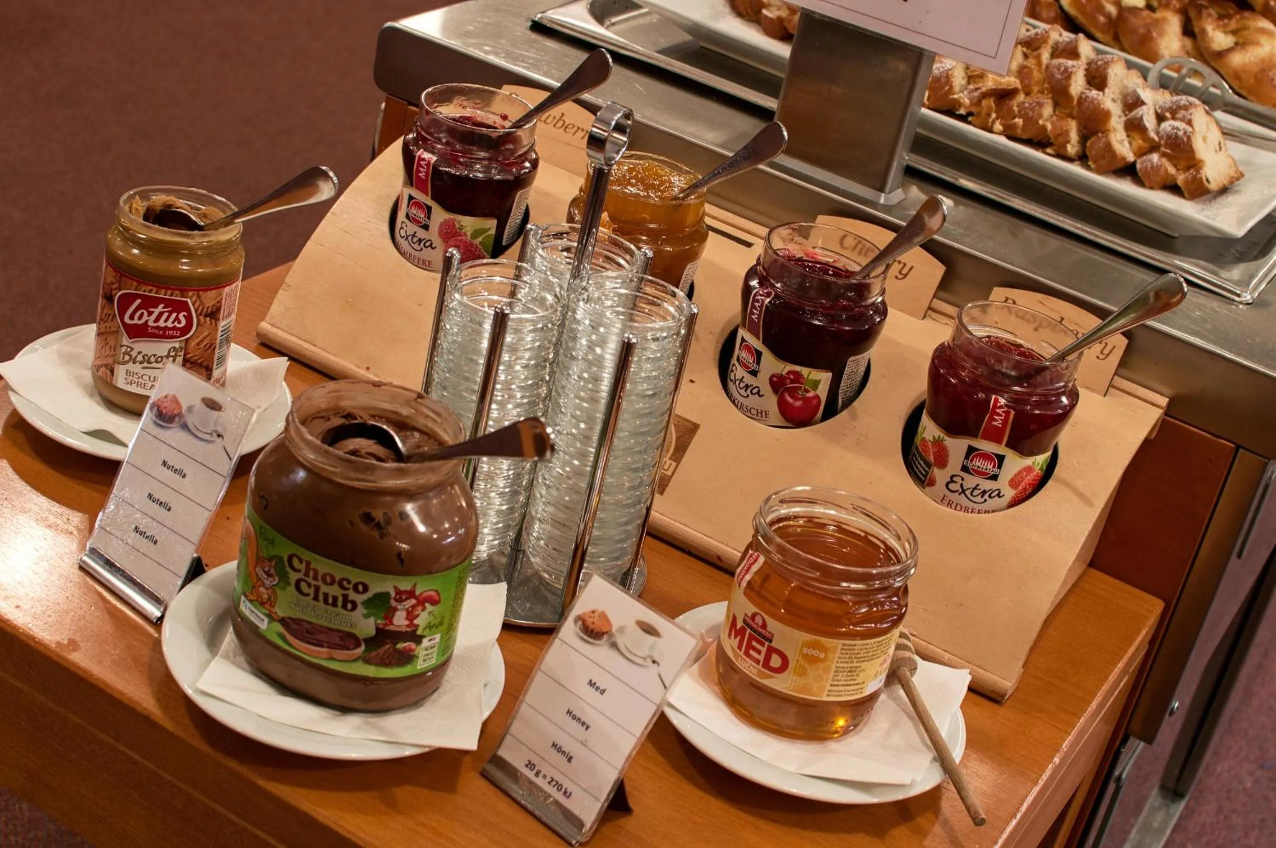 Breakfast in Hotel Srní a Depandance