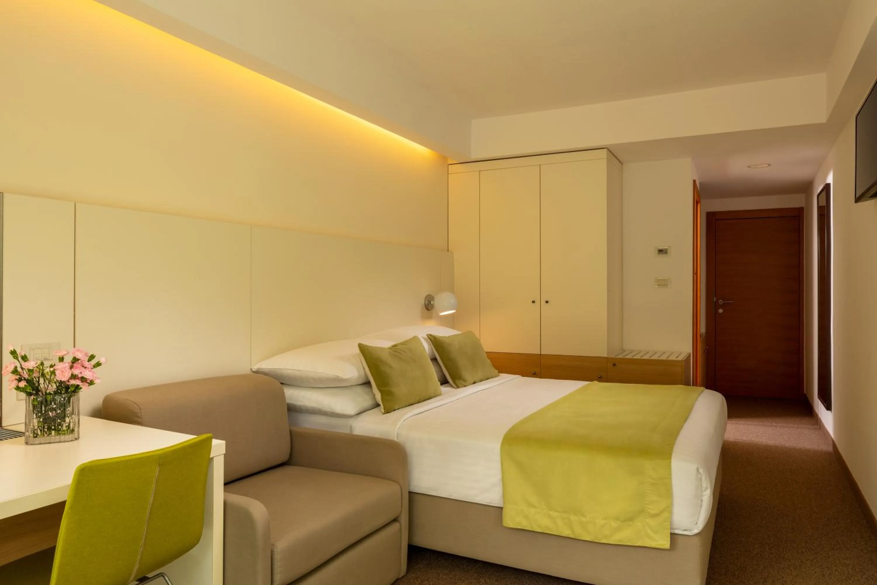 Bed in Family Hotel Vespera