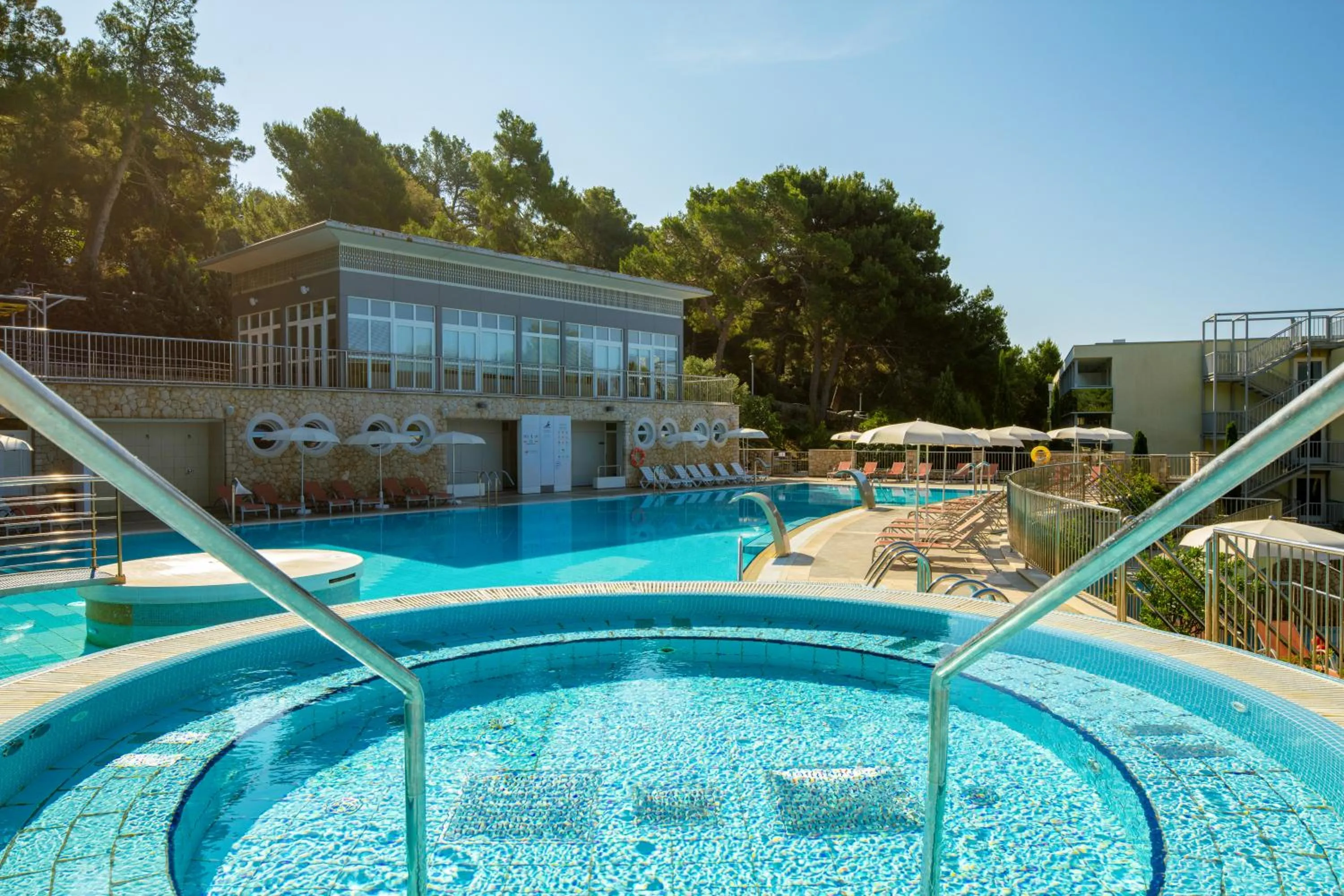 Swimming pool in Family Hotel Vespera