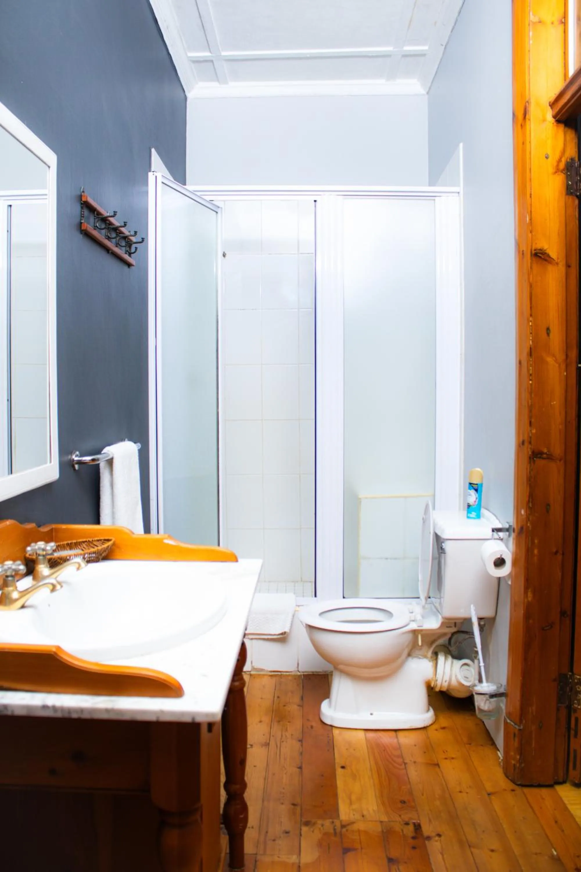 Bathroom in Beechwood B&B