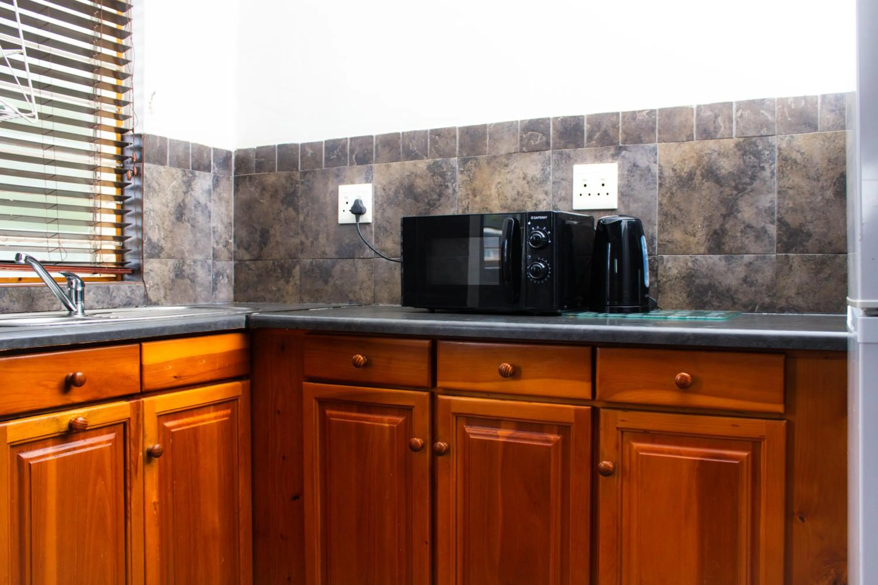 Kitchen or kitchenette in Beechwood B&B