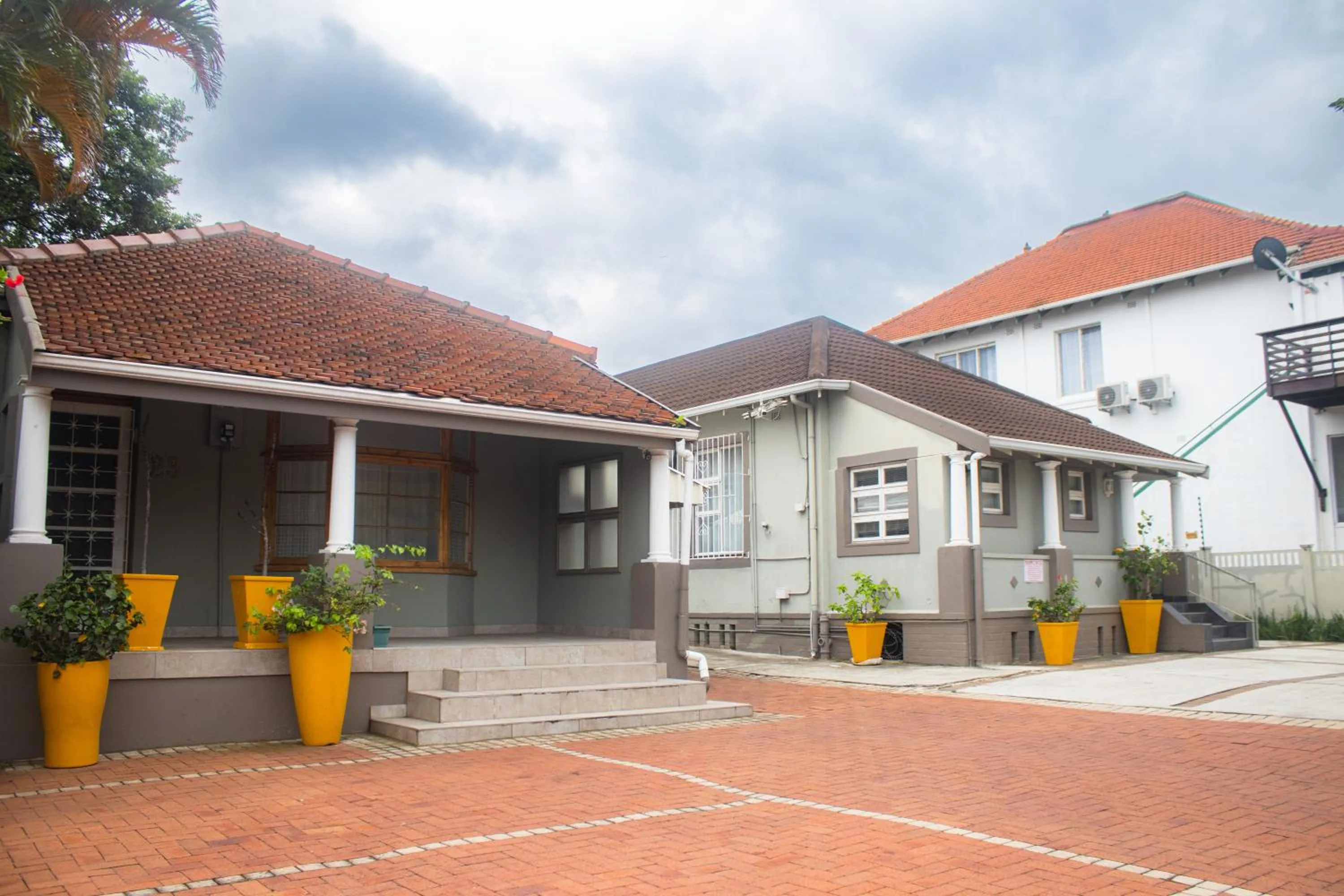 Property building in Beechwood B&B