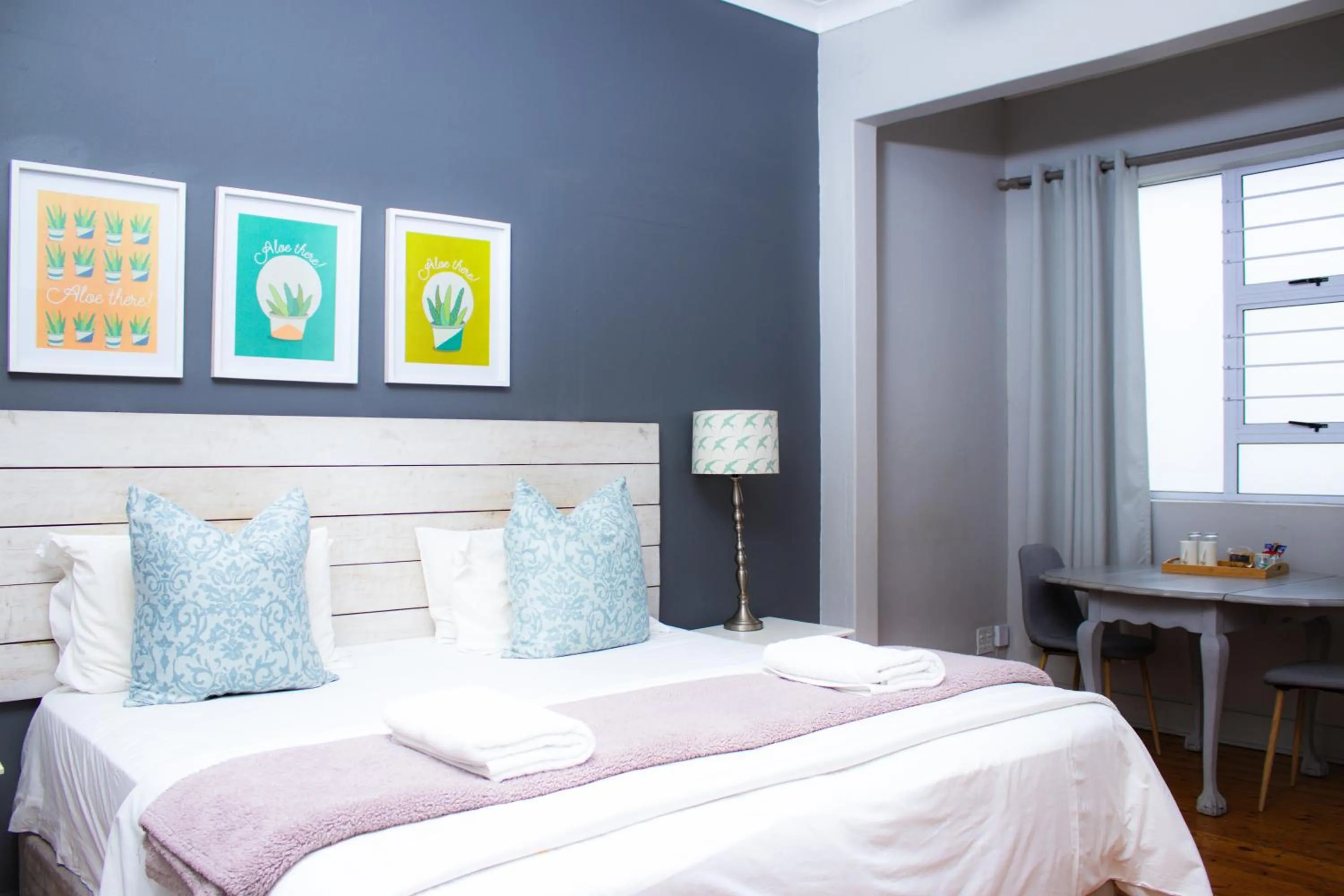 Bedroom, Bed in Beechwood B&B