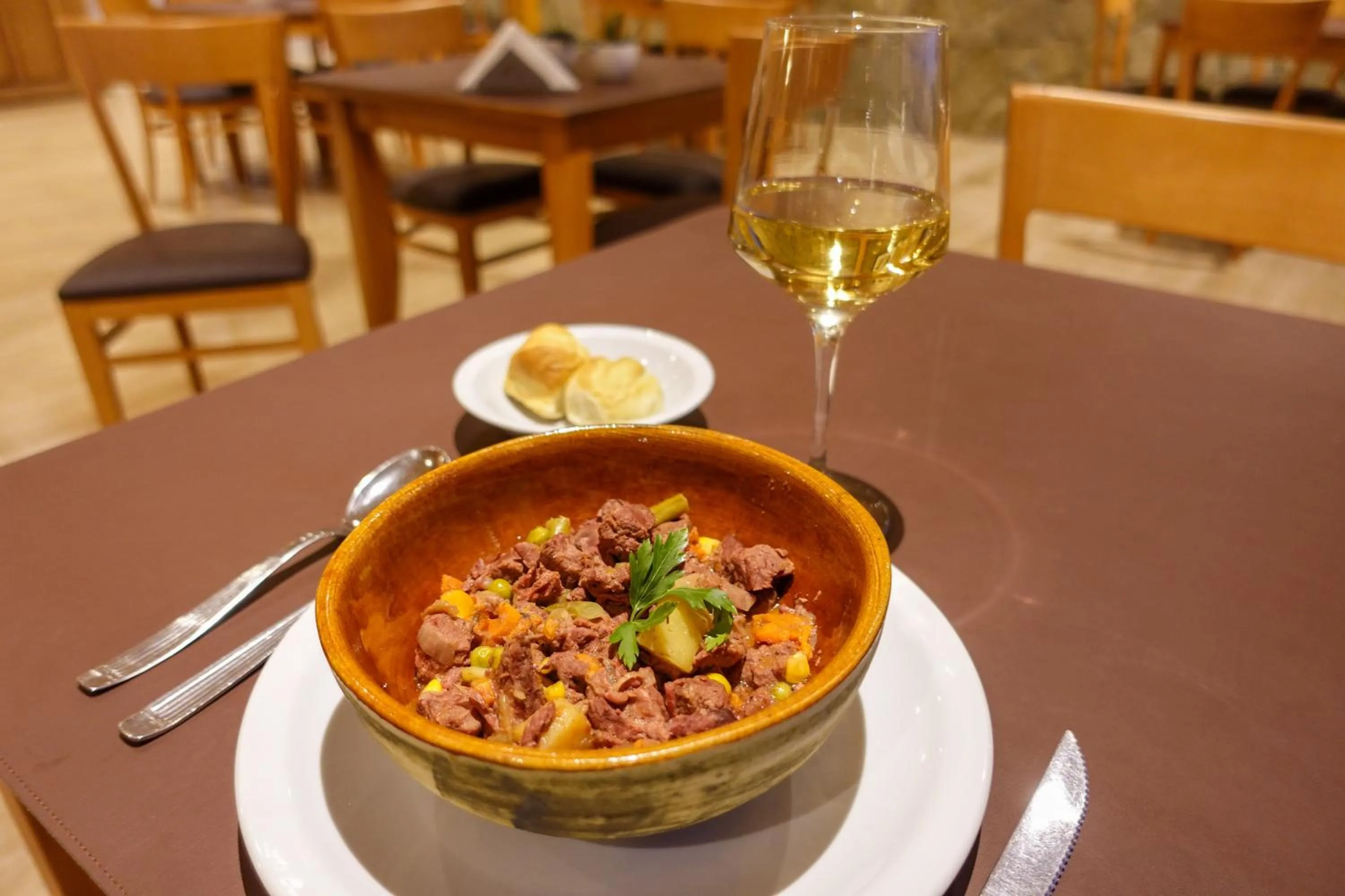 Restaurant/places to eat in Tierra Tehuelche Hostería y Aparts