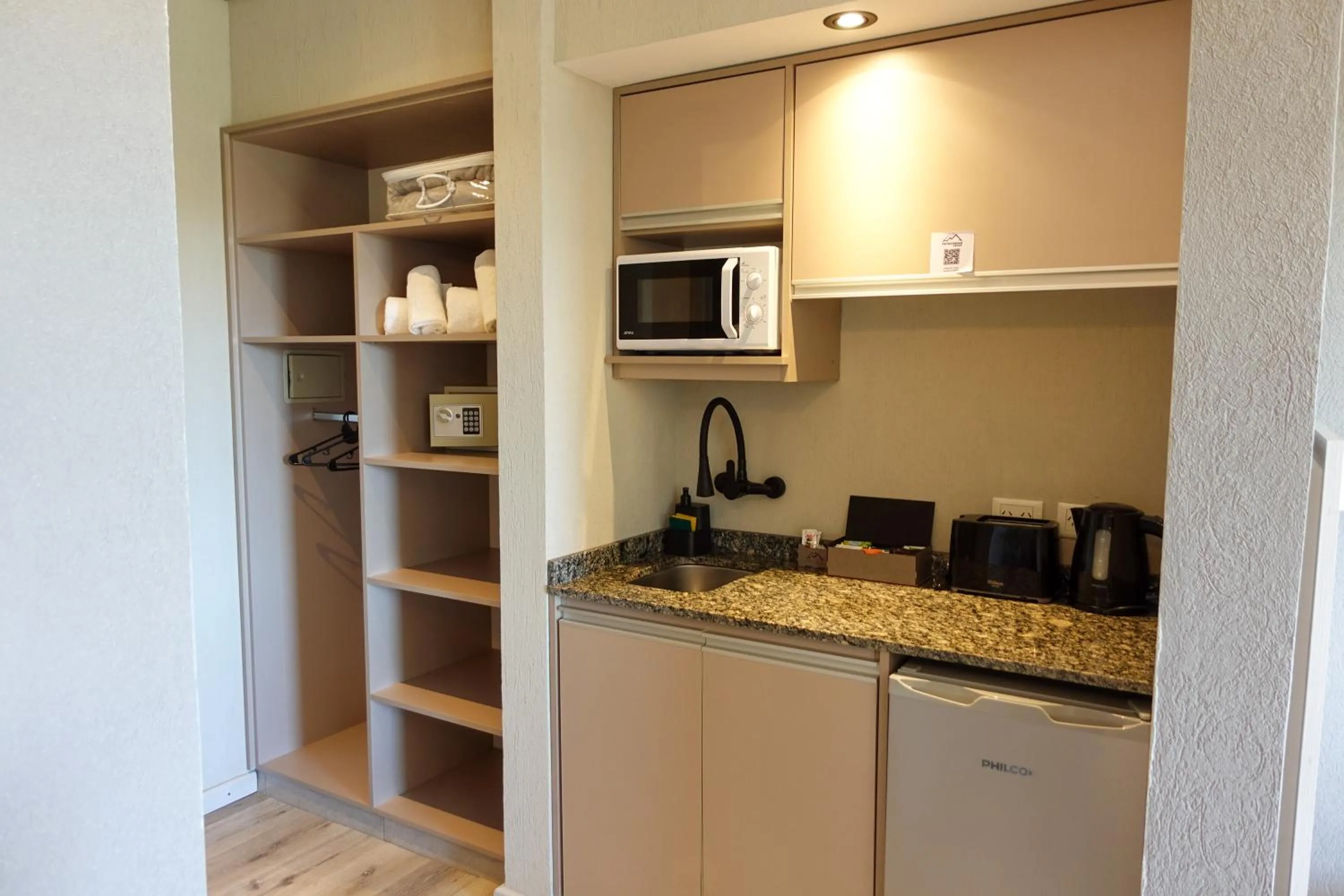 Kitchen or kitchenette in Tierra Tehuelche Hostería y Aparts