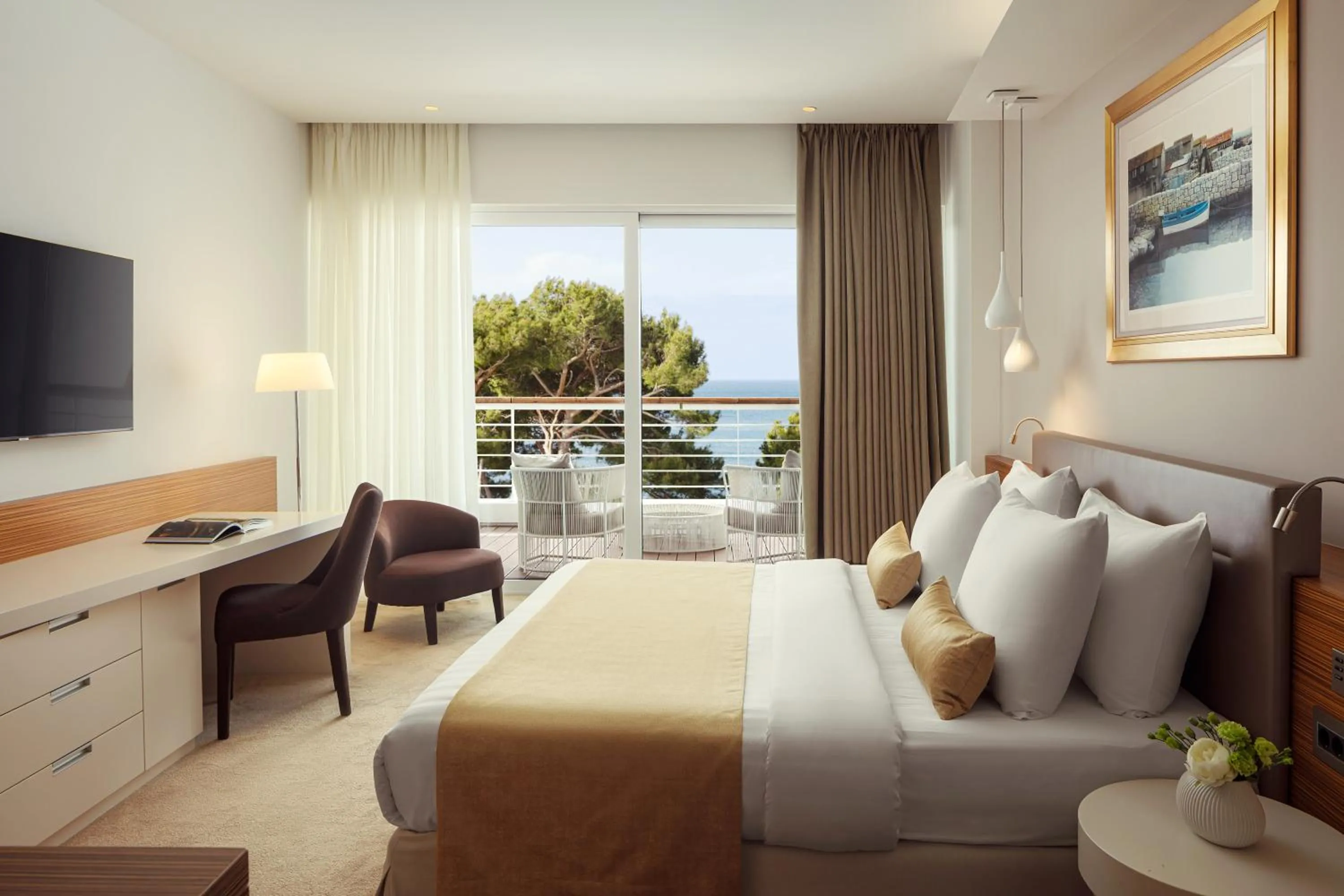 Bed in Hotel Bellevue