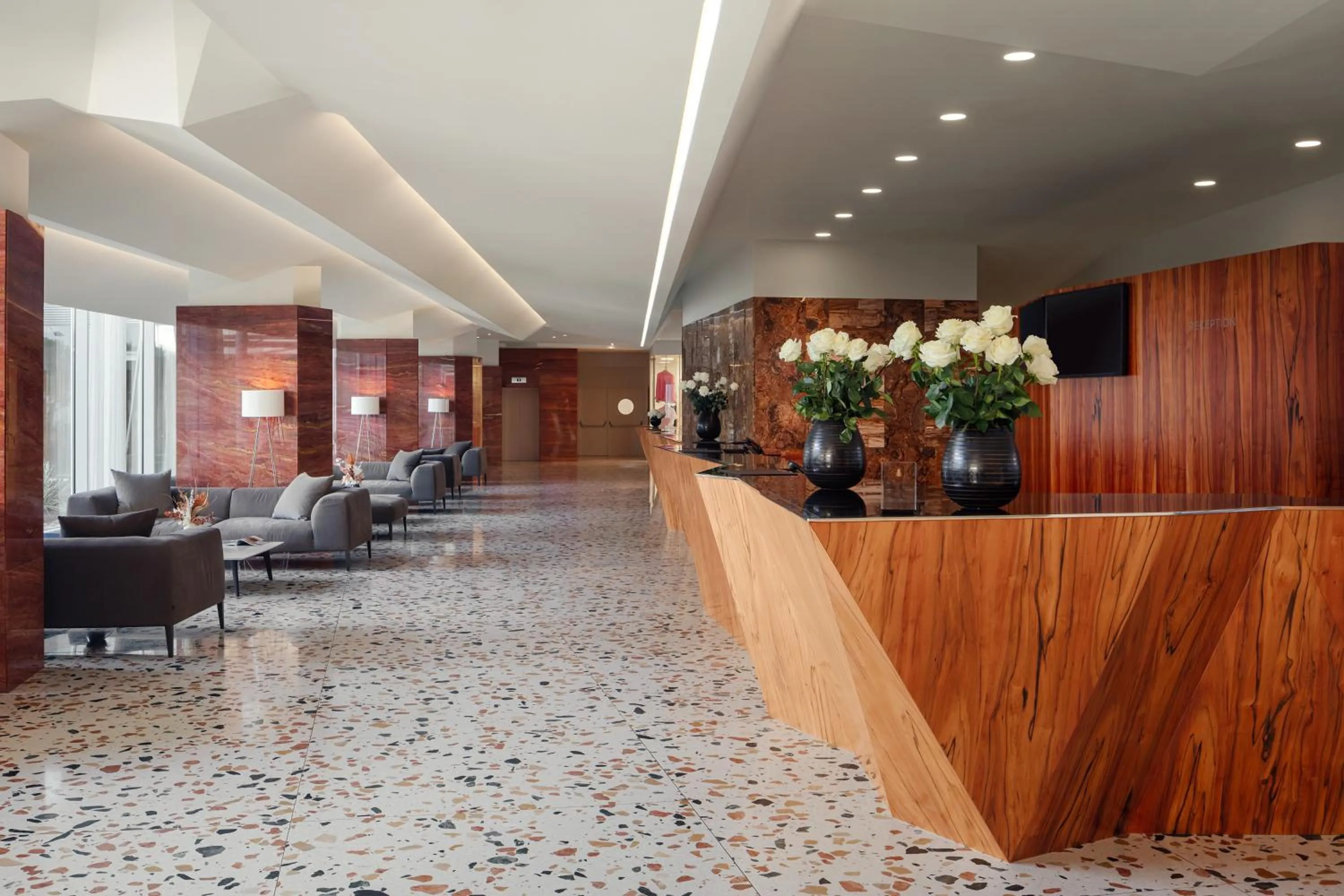 Lobby or reception in Hotel Bellevue