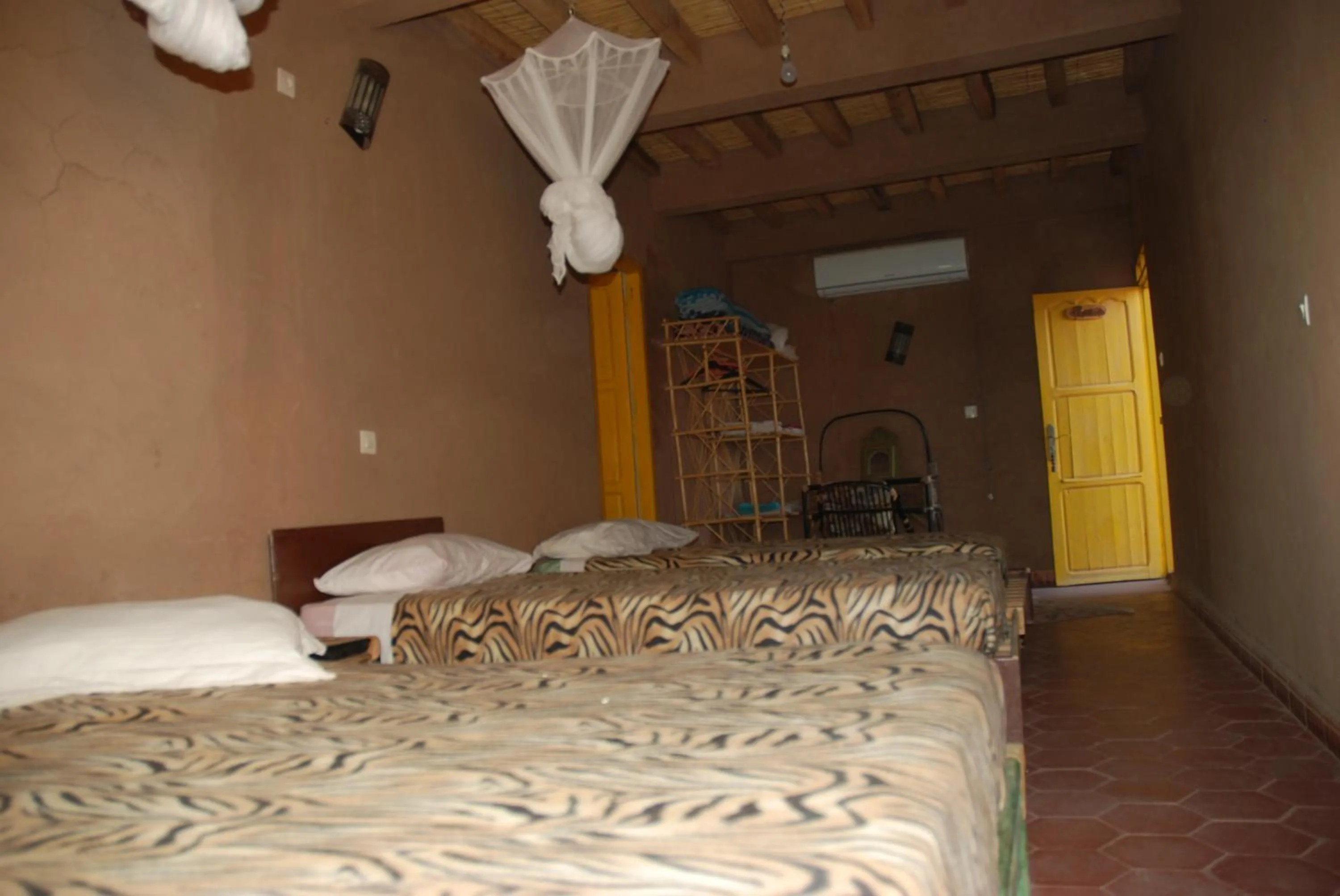 Shower, Bed in d'hôte Jnane-Dar Diafa