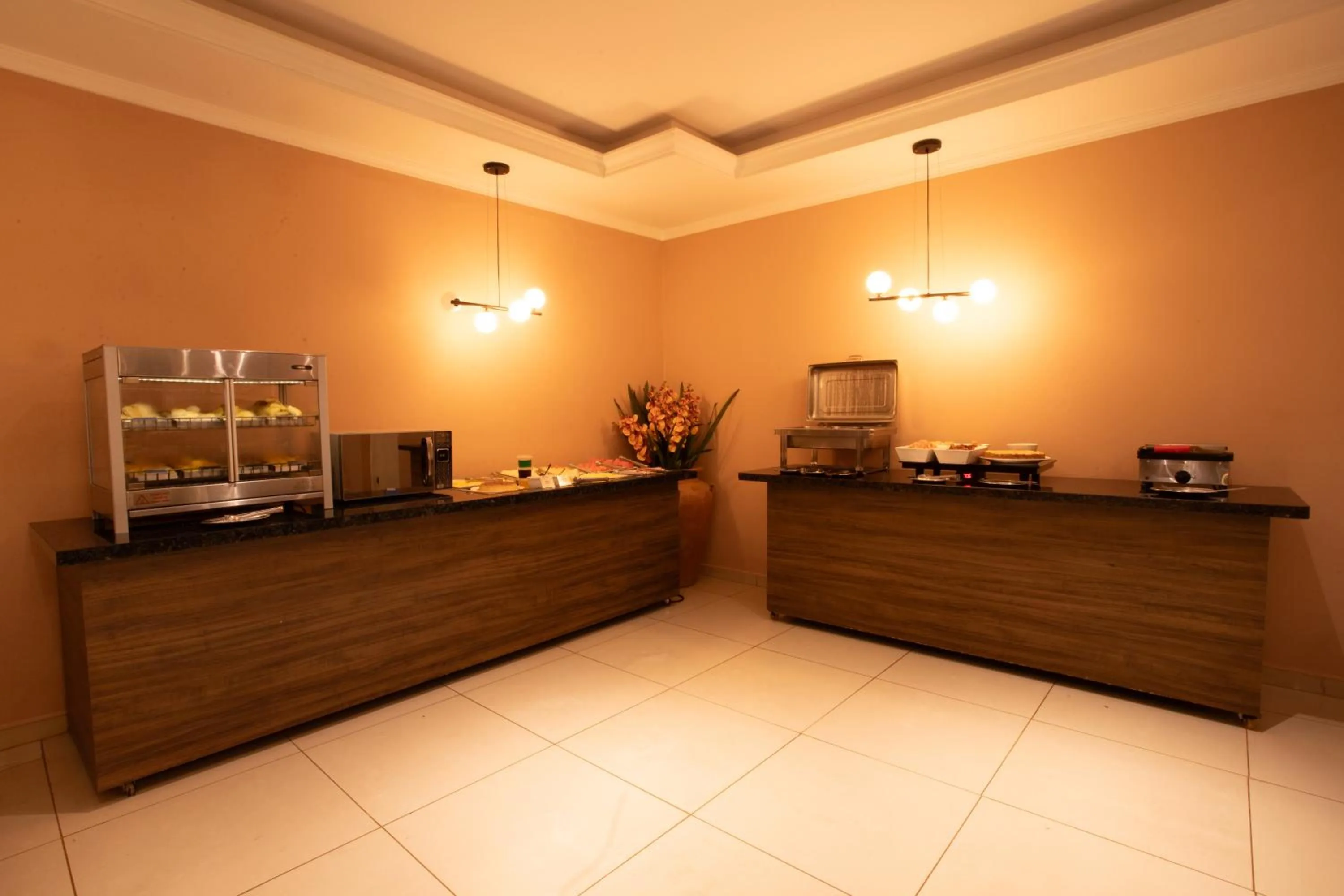 Breakfast in Ellus Hotel