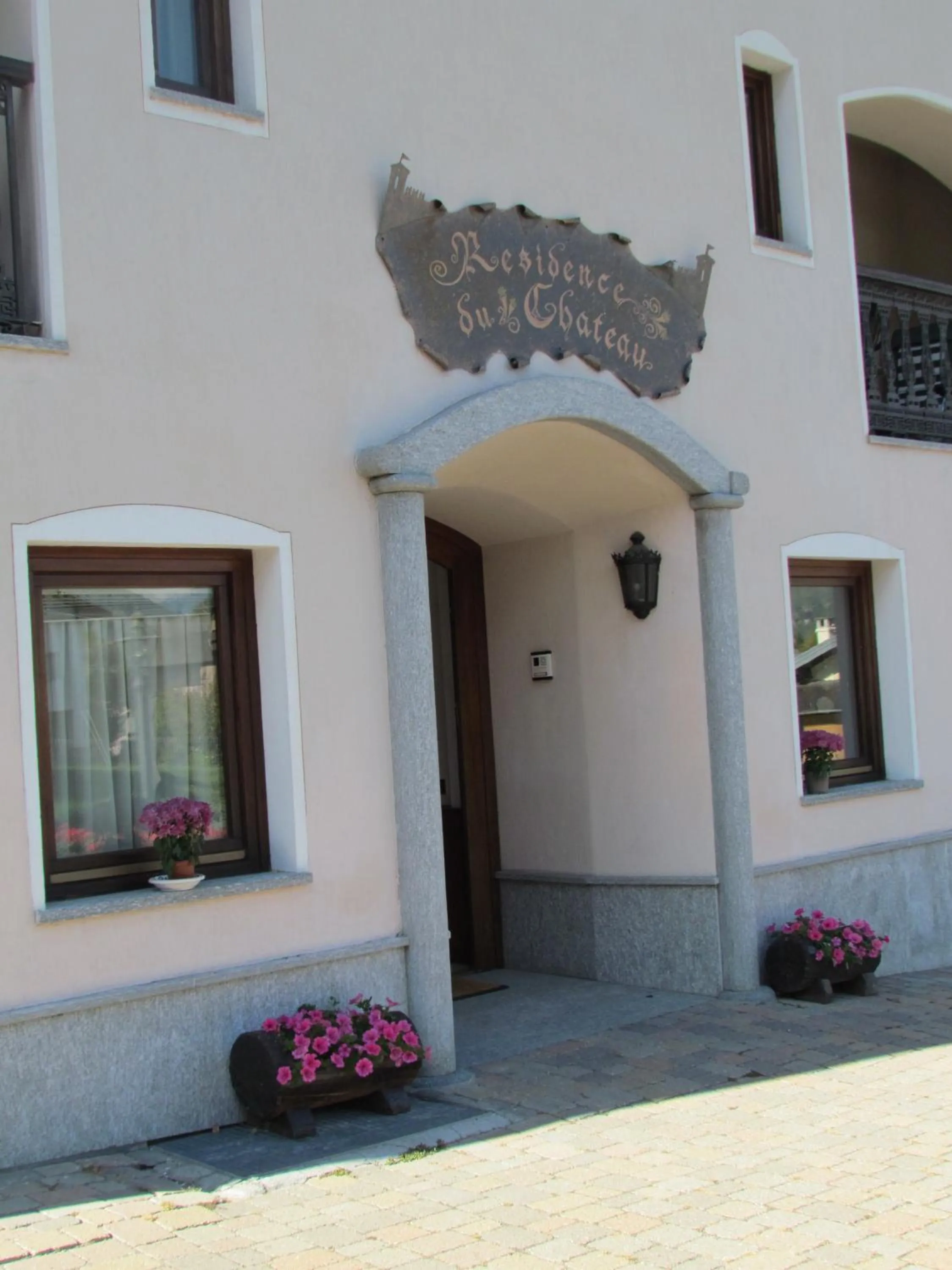 Property building in Residence Du Chateau