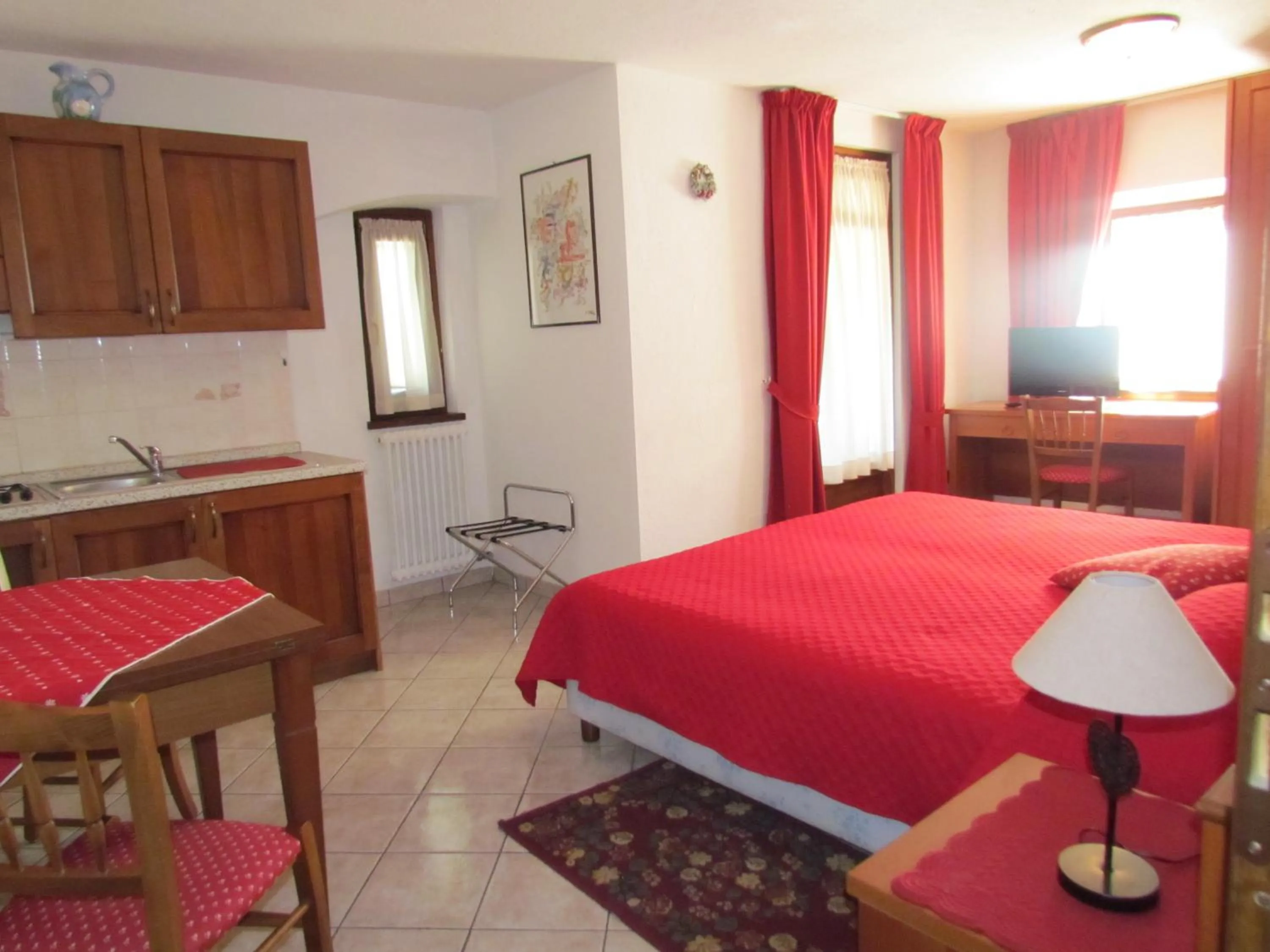 Seating area, Bed in Residence Du Chateau