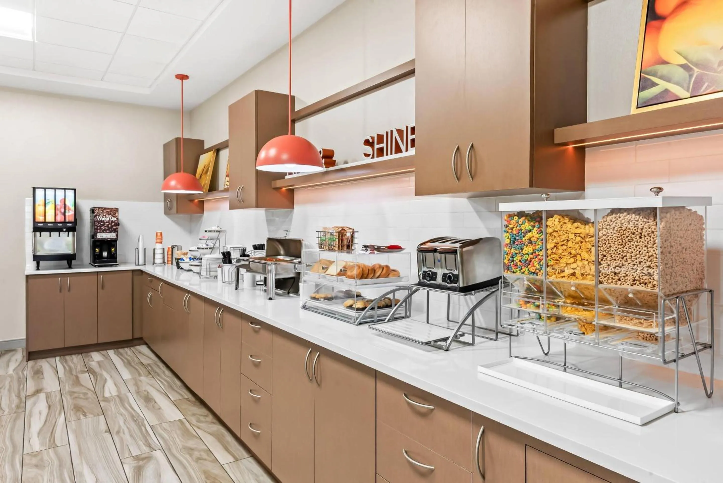 Breakfast in Comfort Inn Largo-Washington DC East