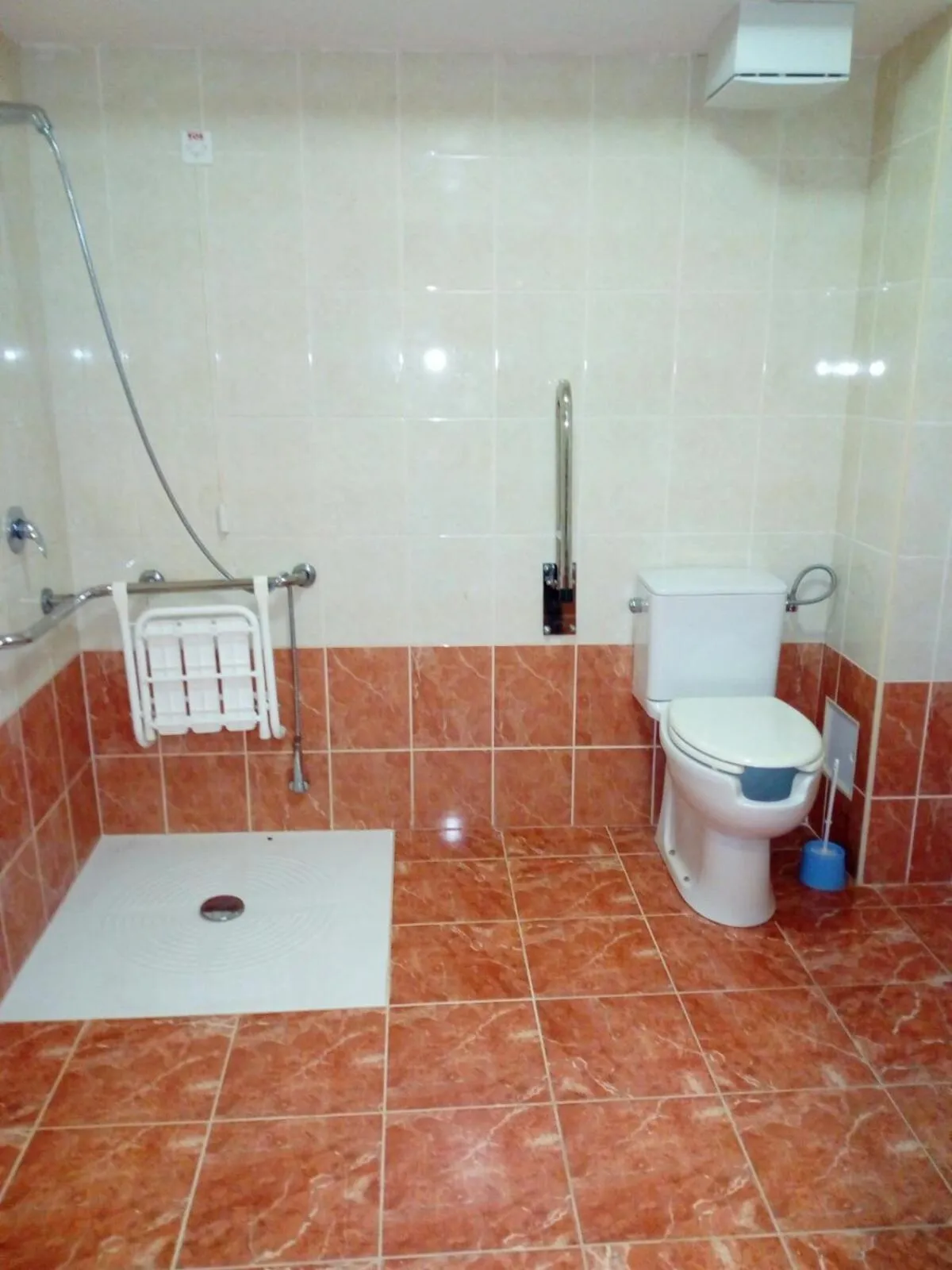 Shower in Family Hotel Pagus - All Inclusive