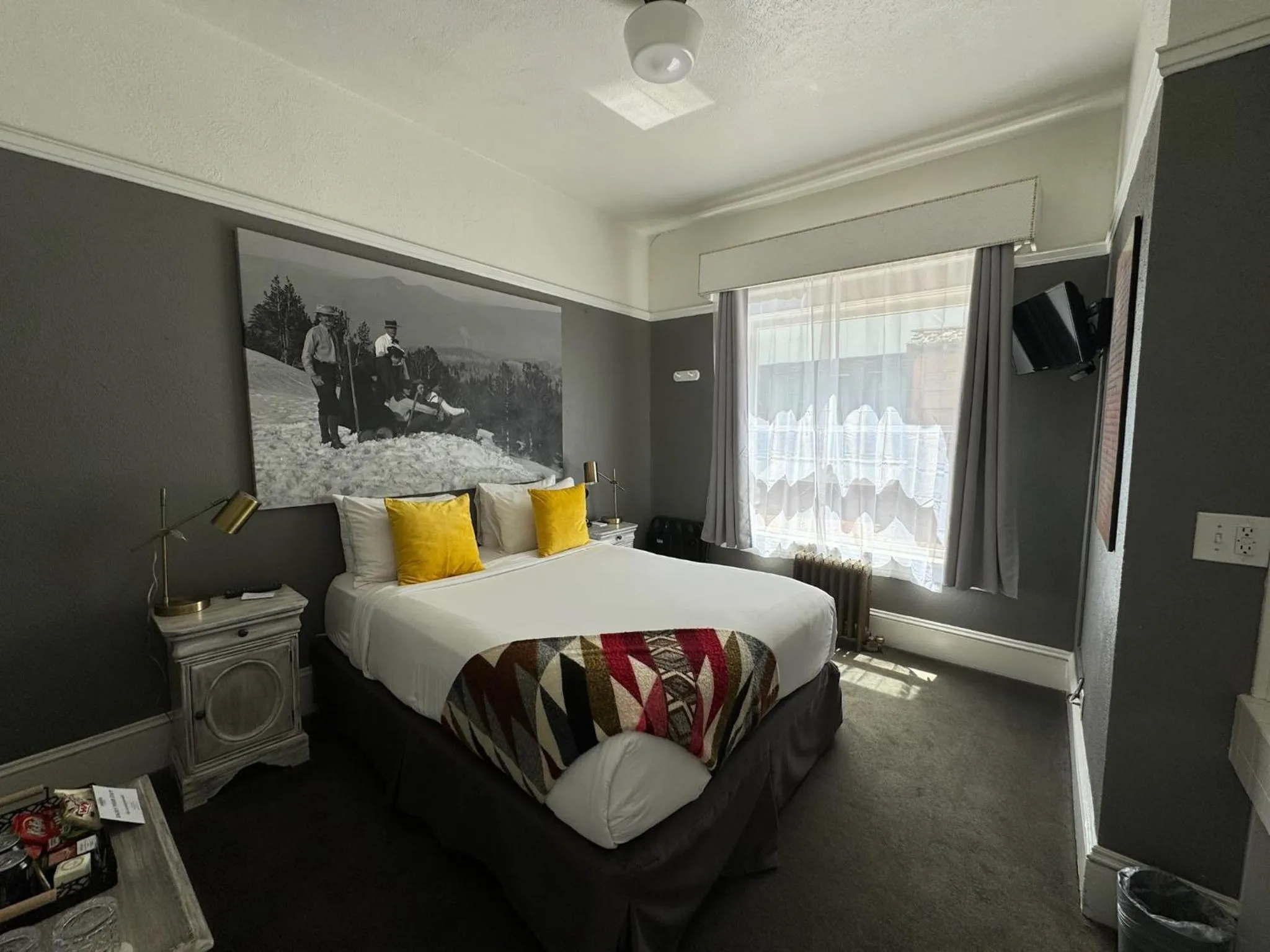 Bed in Hood River Hotel