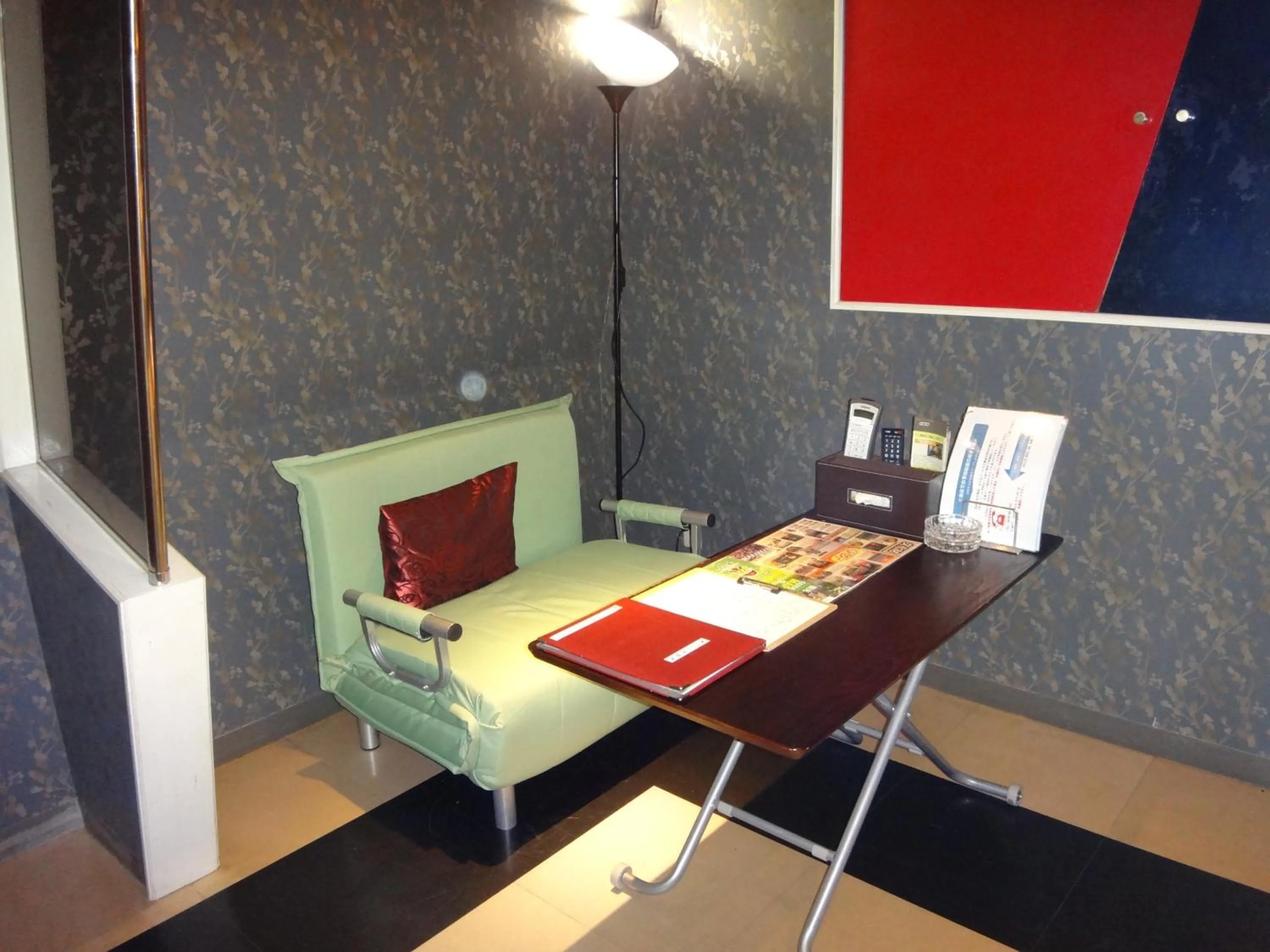 Photo of the whole room in Utility Hotel Coo