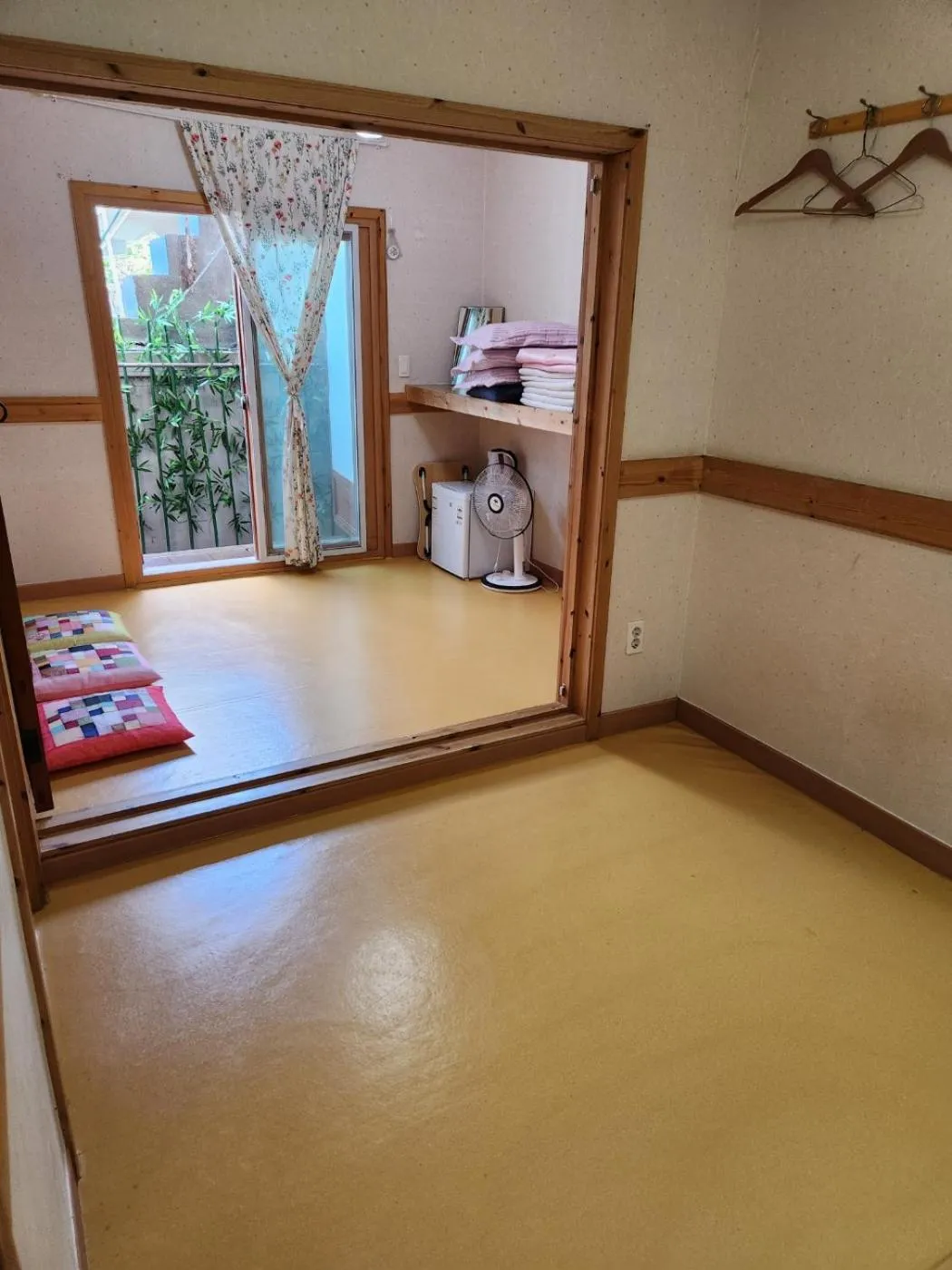 Property building, Bed in Beautiful House