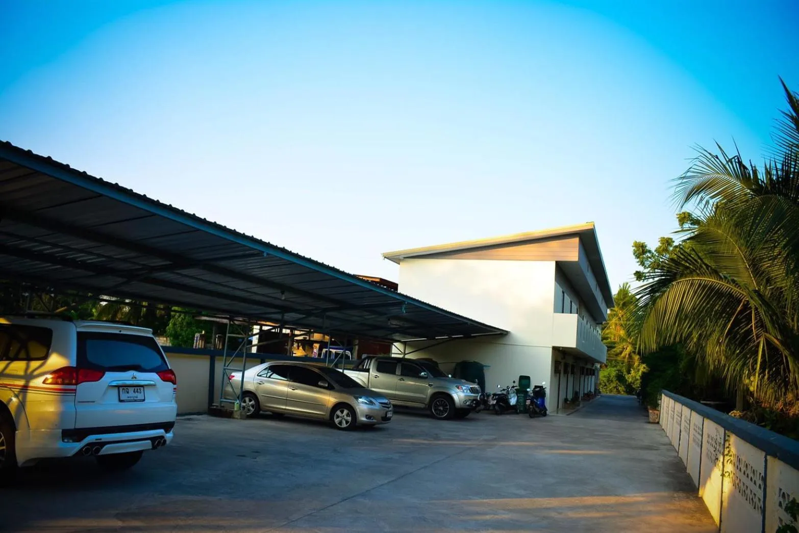 Property building in Sabaidee Place