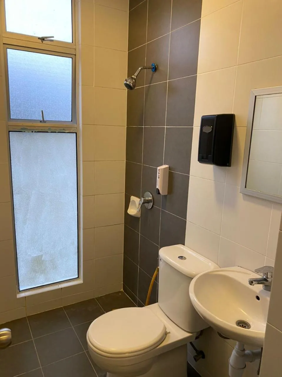 DreamScape Apartment @ Golden Hill